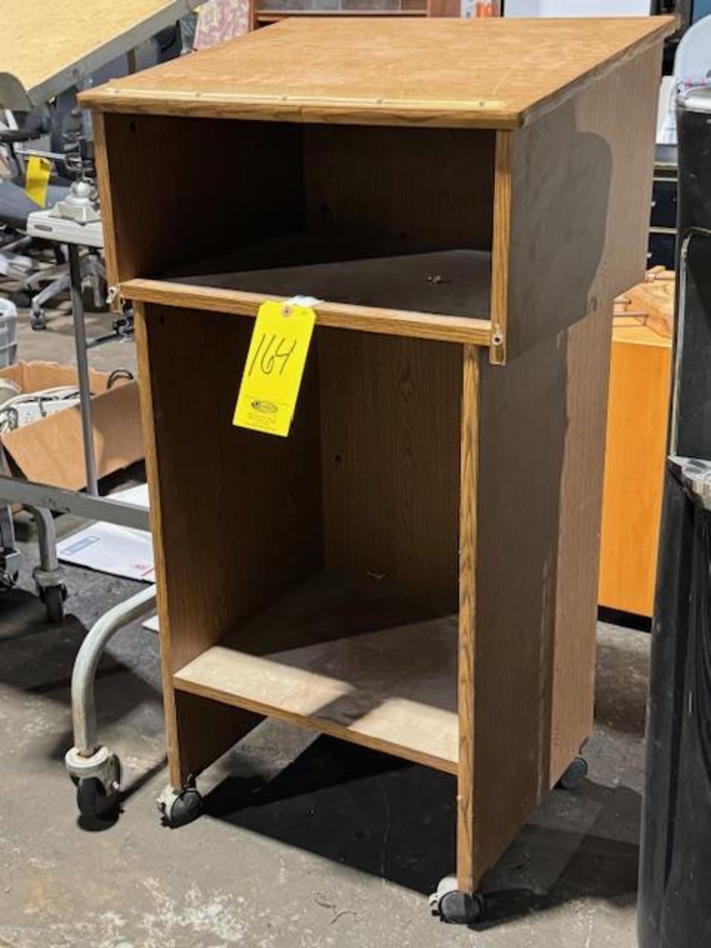 MOBILE PODIUM WITH STORAGE (Located in Southampton, PA)