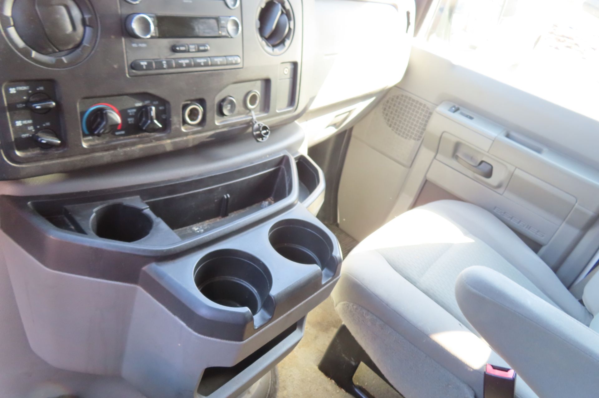 2011 FORD E350XLT SUPER DUTY PASSENGER VAN, VIN 1FBNE3BL2BDB03453.. - Image 9 of 10