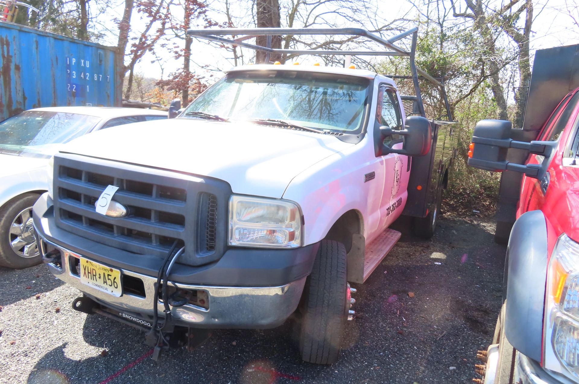 2005 FORD F350XL SUPER DUTY 4X4 DUALLY UTILITY BODY TRUCK… - Image 2 of 14