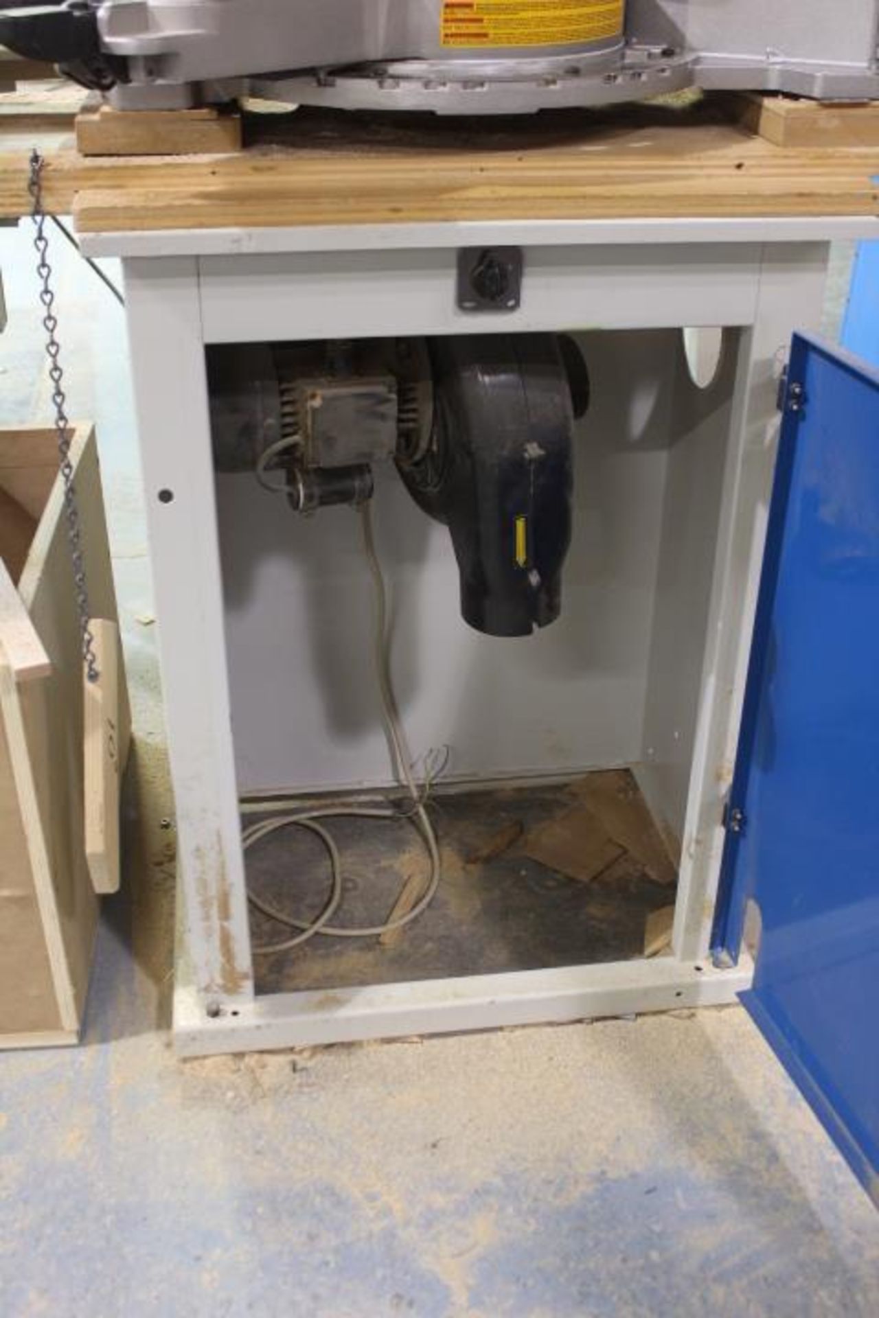 OMGA DUST COLLECTION CABINET, (CABINET IS EMPTY, NOT FA FUNCTIONAL DUST COLLECTOR - Image 2 of 2
