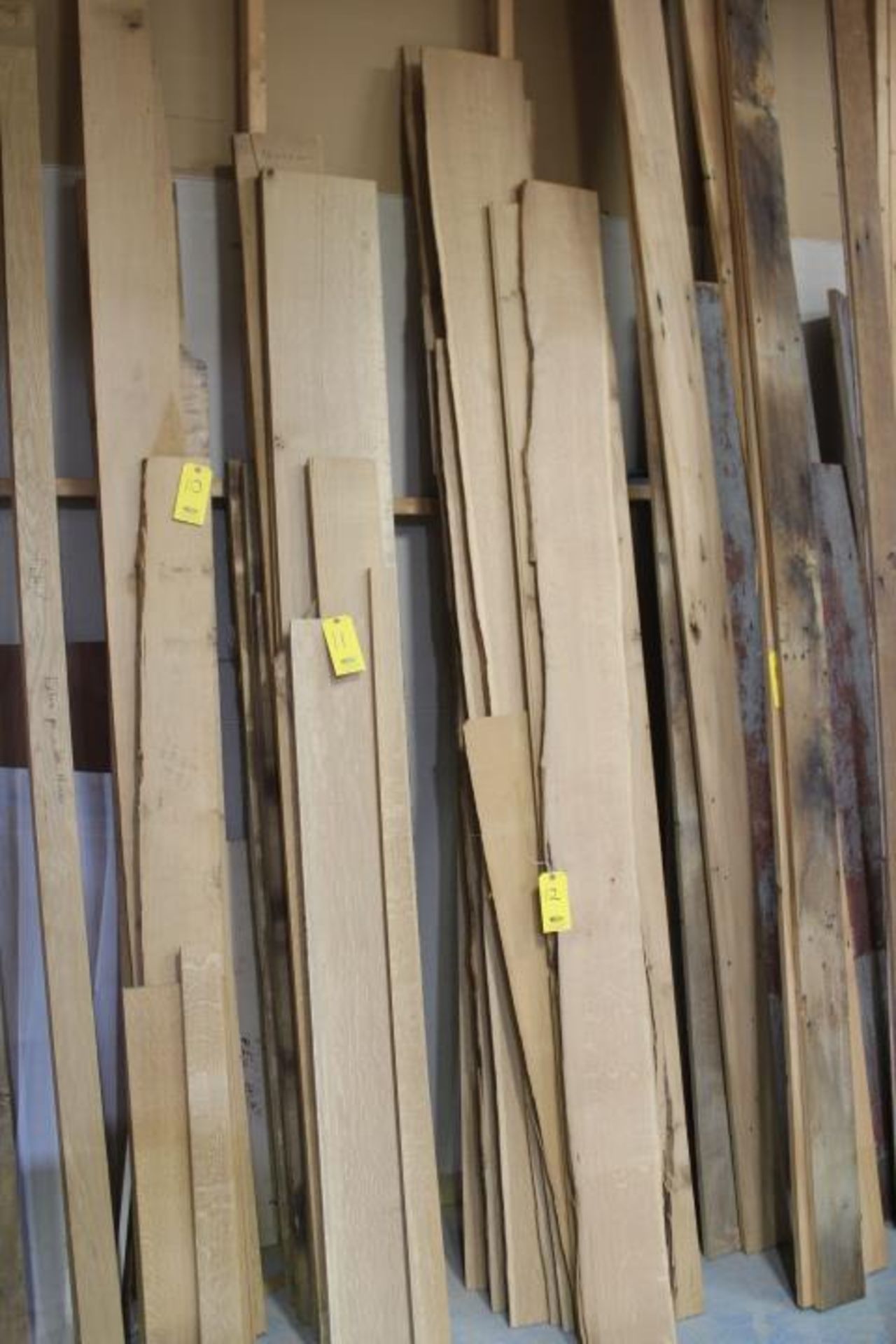 THIN S2S 1/2 IN. THICK QUARTER SAWN APPROX 25 BF