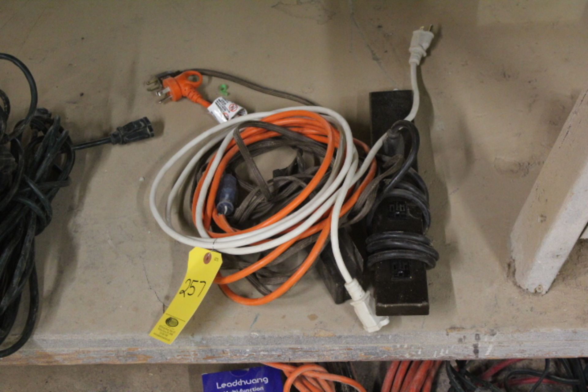 POWER STRIPS AND EXTENSION CORDS