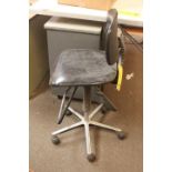 DRAFTING STOOL