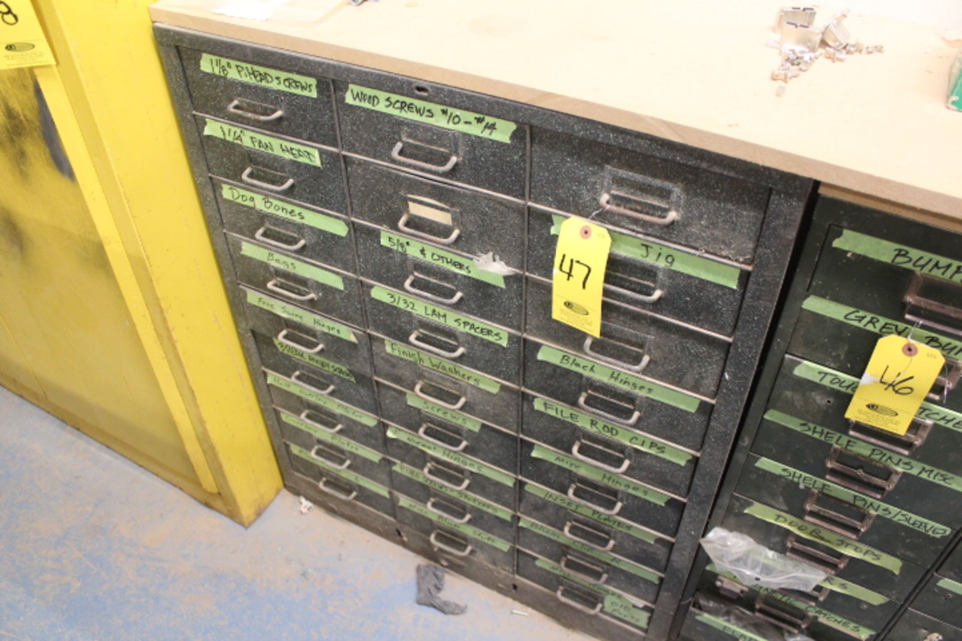 30-DRAWER PARTS SORTER WITH CONTENTS