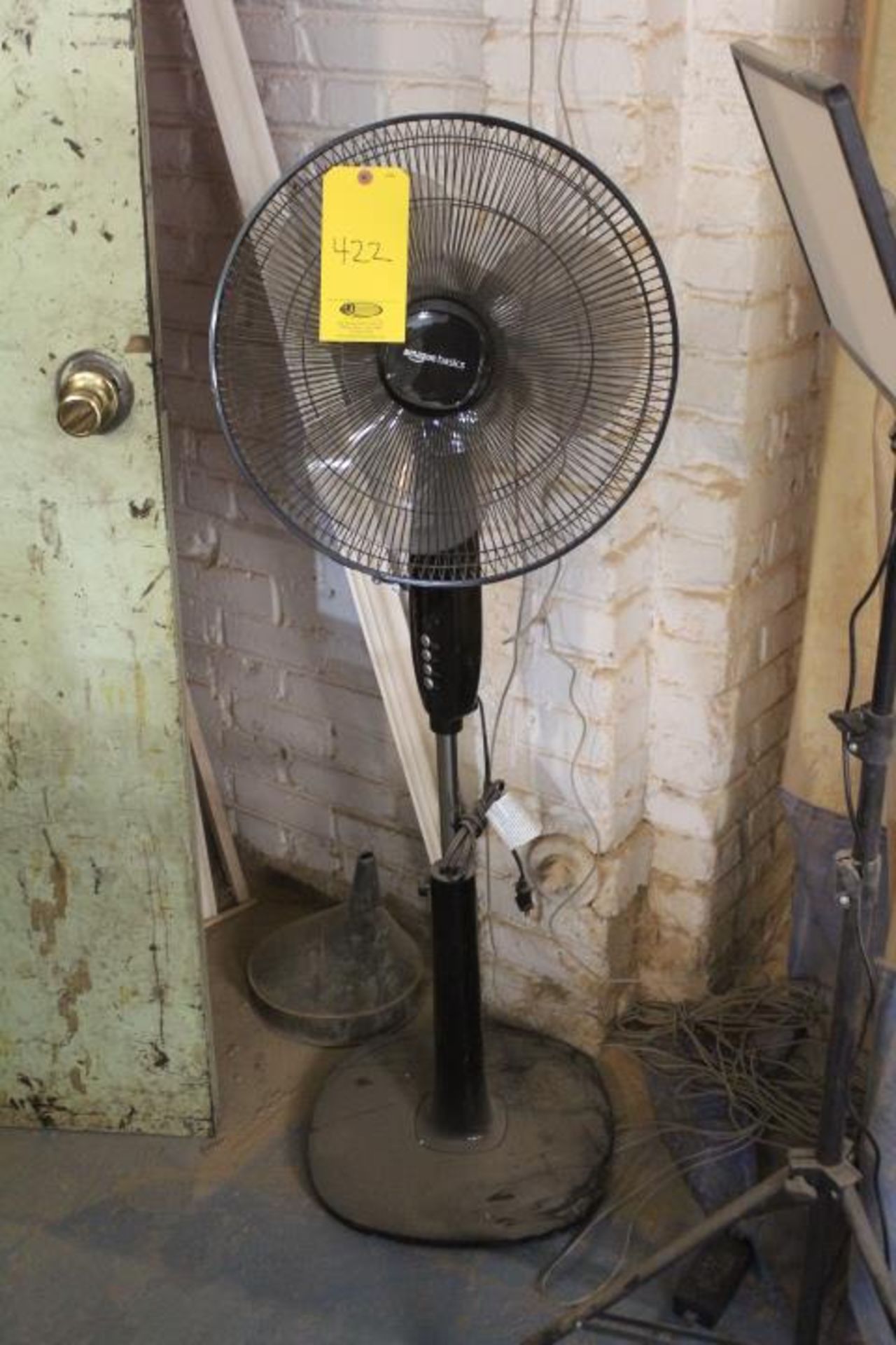 PEDESTAL FAN