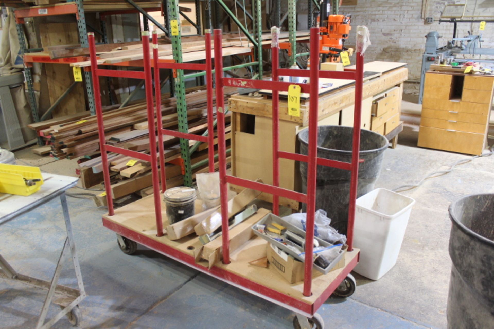 STEEL CART WITH REMOVABLE UPRIGHTS
