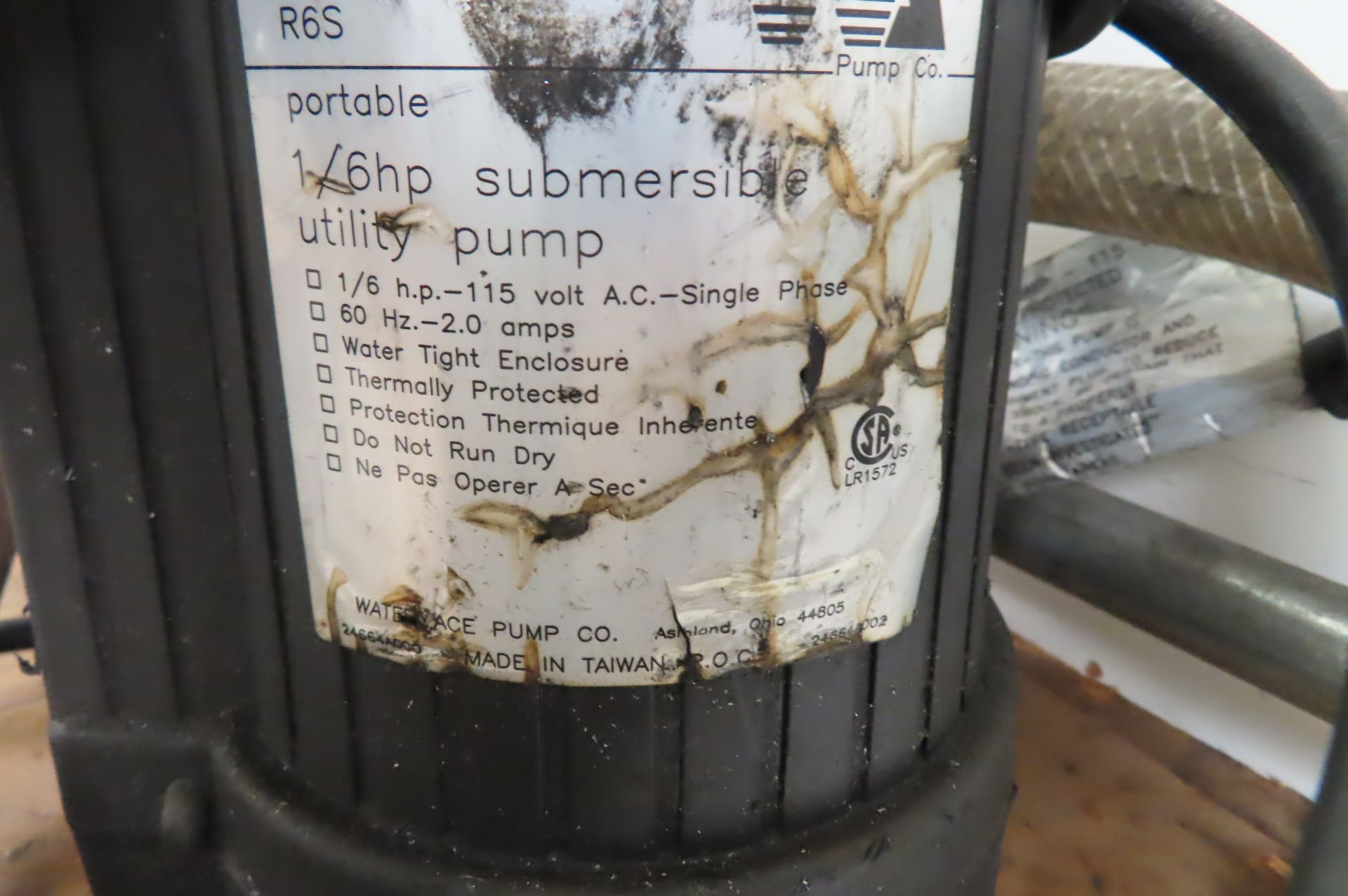 WATER ACE R6S SUBMERSIBLE PUMP - Image 2 of 2