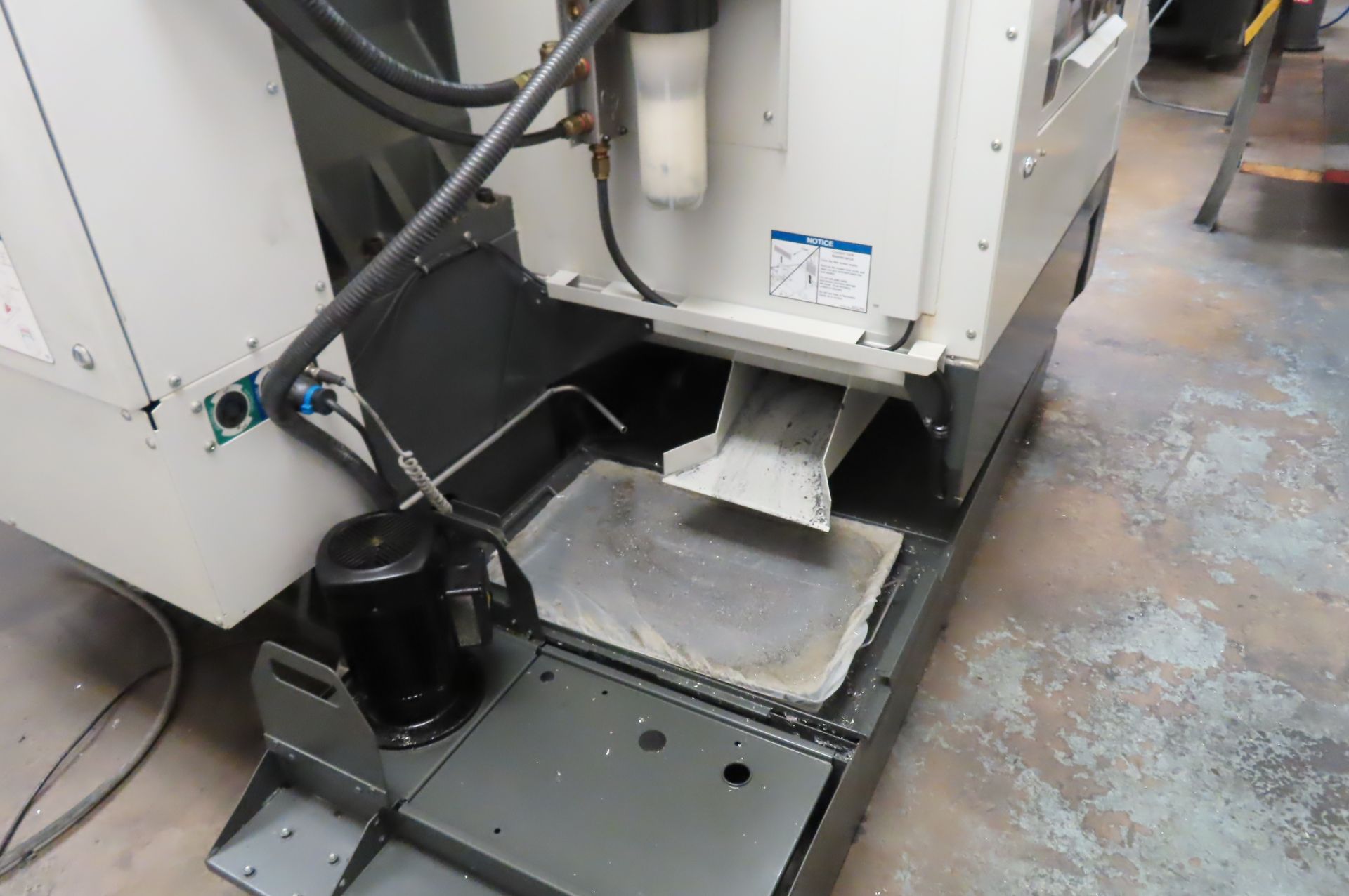 2014 HAAS VF-1 CNC VERTICAL MACHINING CENTER - Image 8 of 12