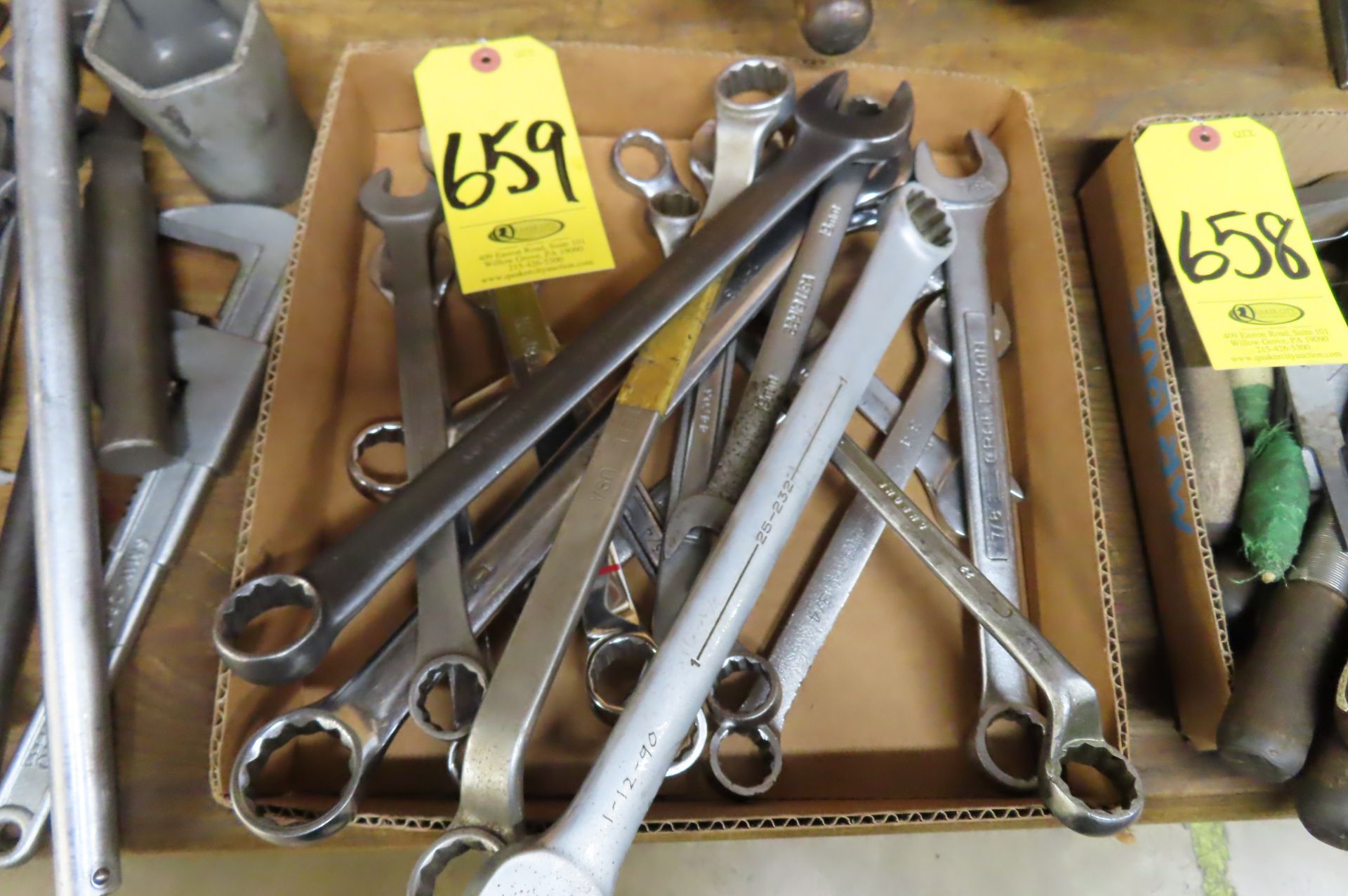 ASSORTED OPEN END AND BOX WRENCHES