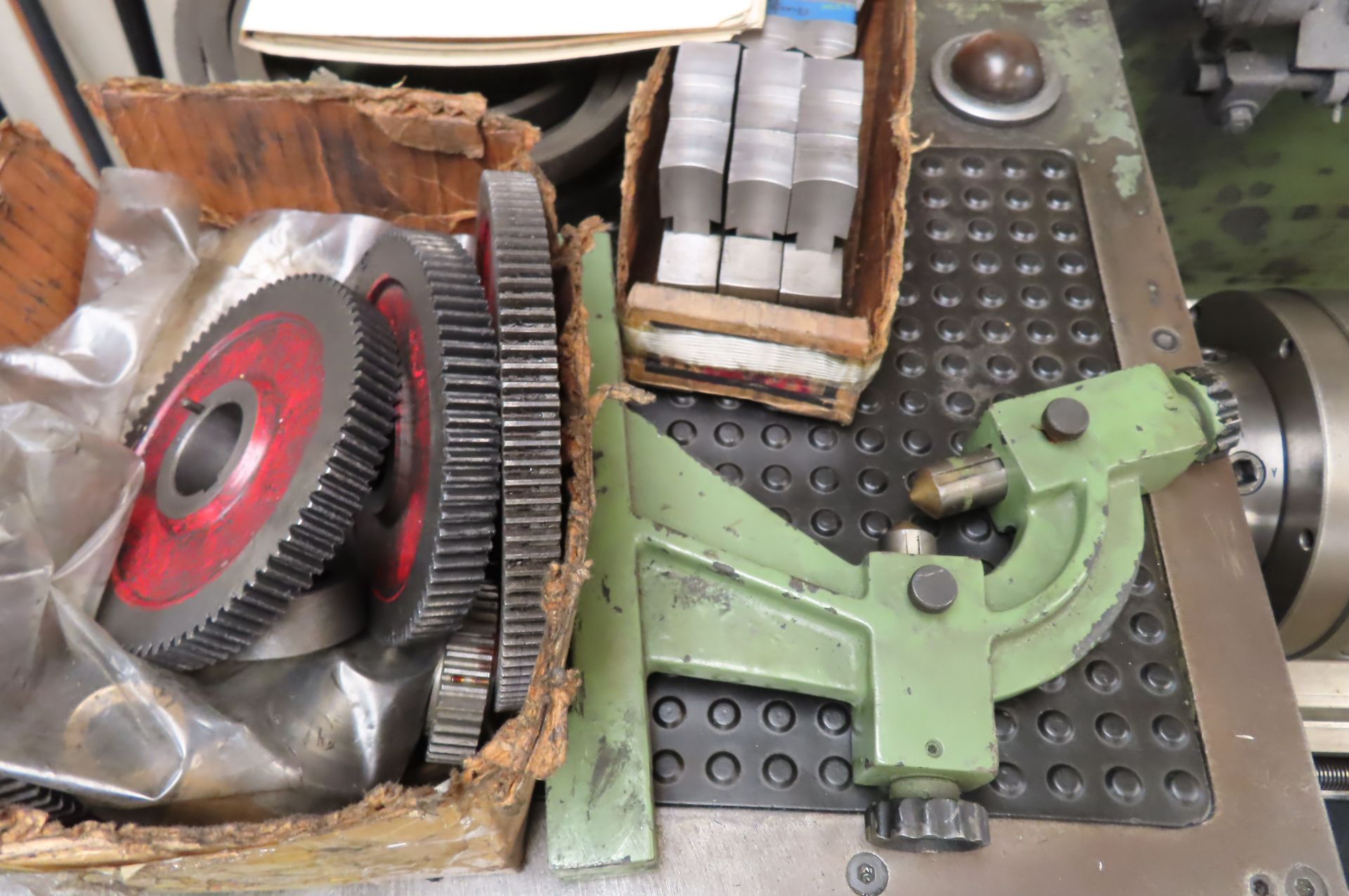 NARDINI MS-1440E GAP BED ENGINE LATHE SERIAL NO A8HDO19324, … - Image 3 of 11