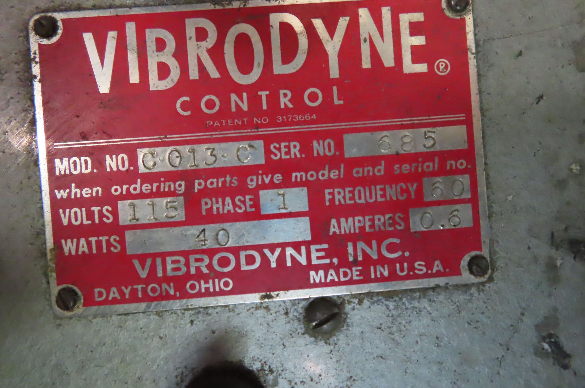 VIBRODYNE CO13.C VIBRATORY MILL WITH ASSORTED… - Image 3 of 4