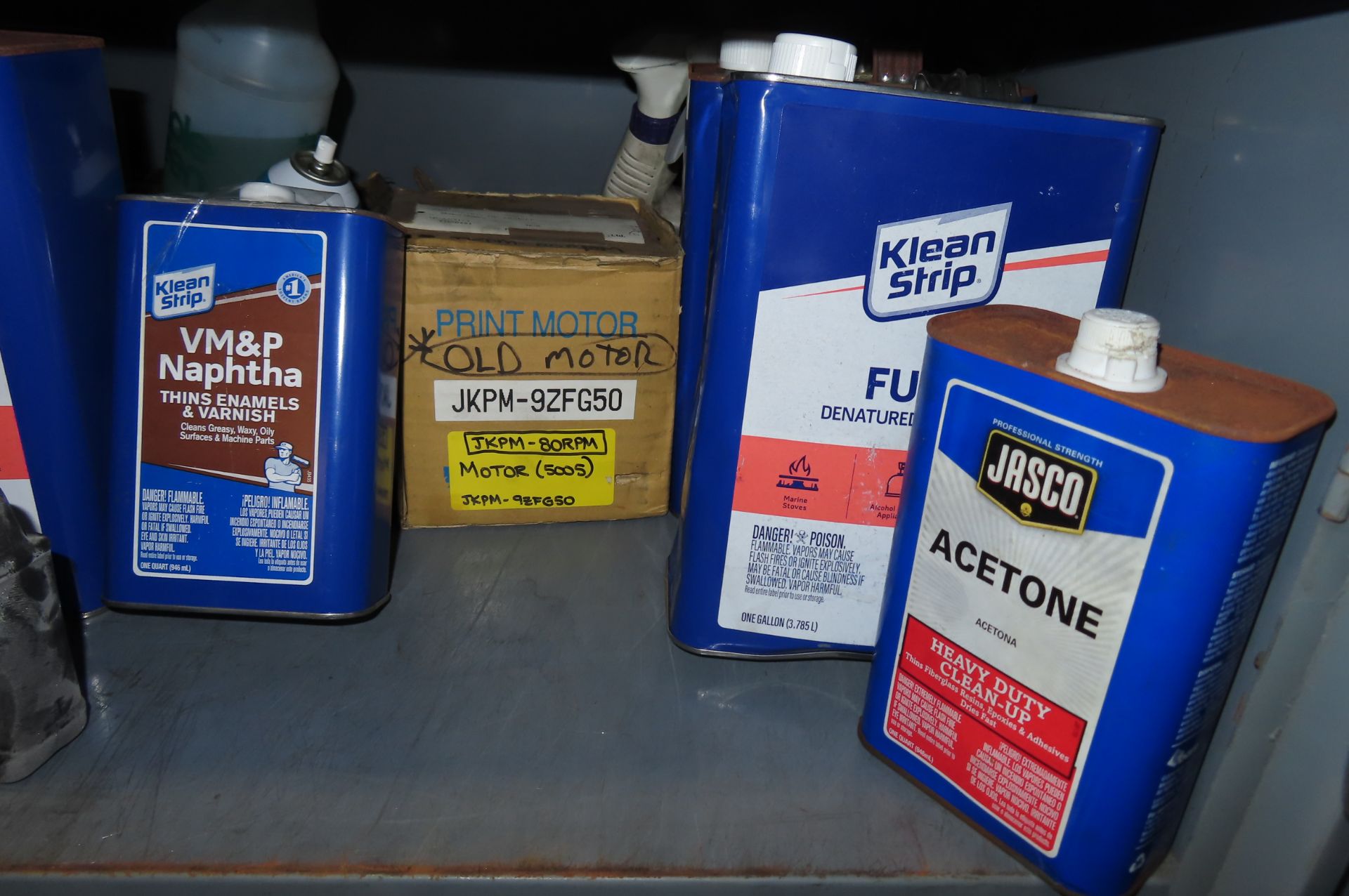 ASSORTED LUBRICANTS, FLUIDS, SPRAYS AND … - Image 5 of 11