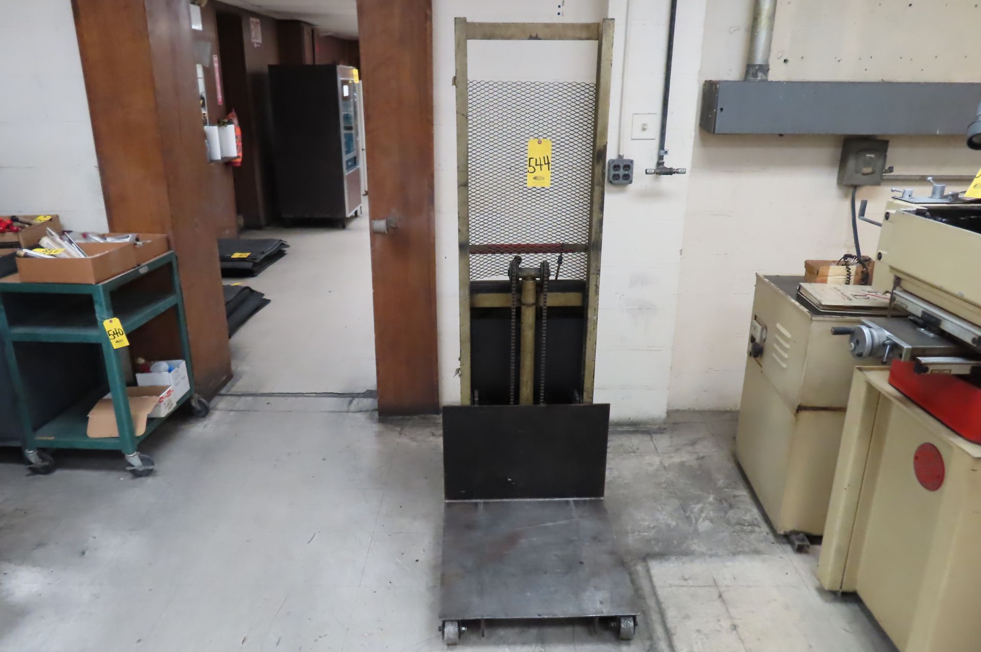 ECONOMY CW5 WALK BEHIND ELECTRIC LIFT 54-1/2 IN. LIFT, …