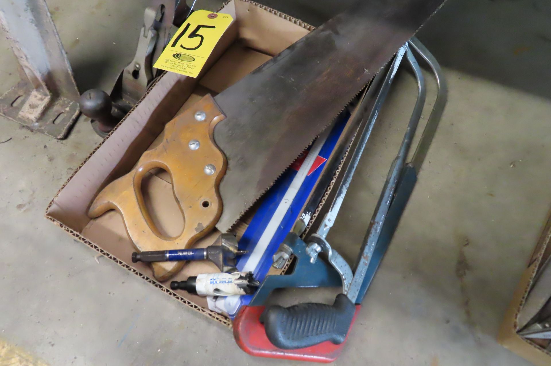 ASSORTED SAWS AND OLD TIME STANLEY PLANER - Image 3 of 3