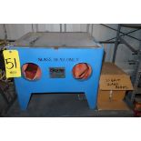 CYCLONE BENCHTOP GLASS BEAD CABINET WITH GRIT