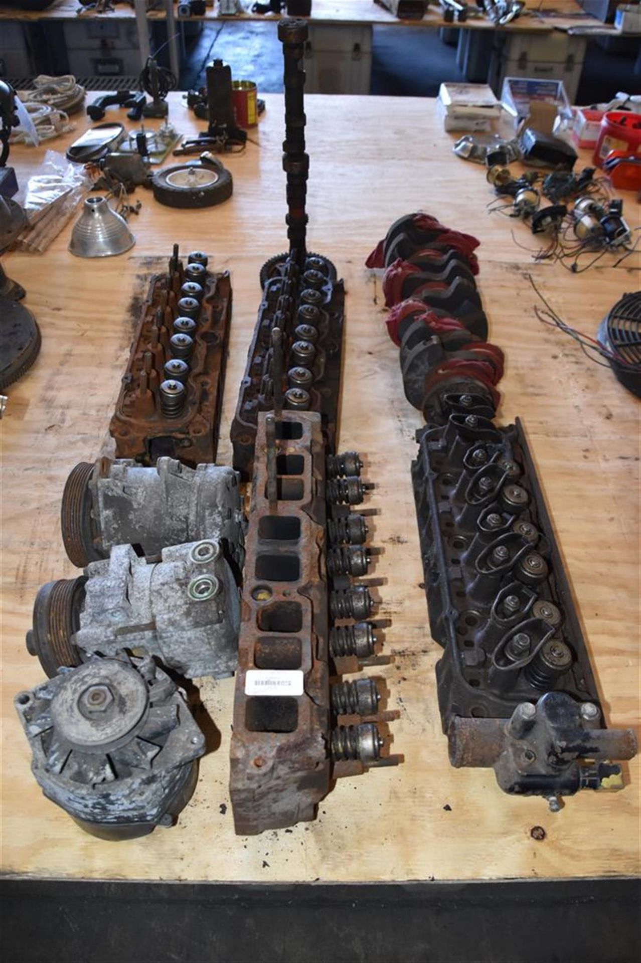 Cylinder Heads and Parts - Image 12 of 12