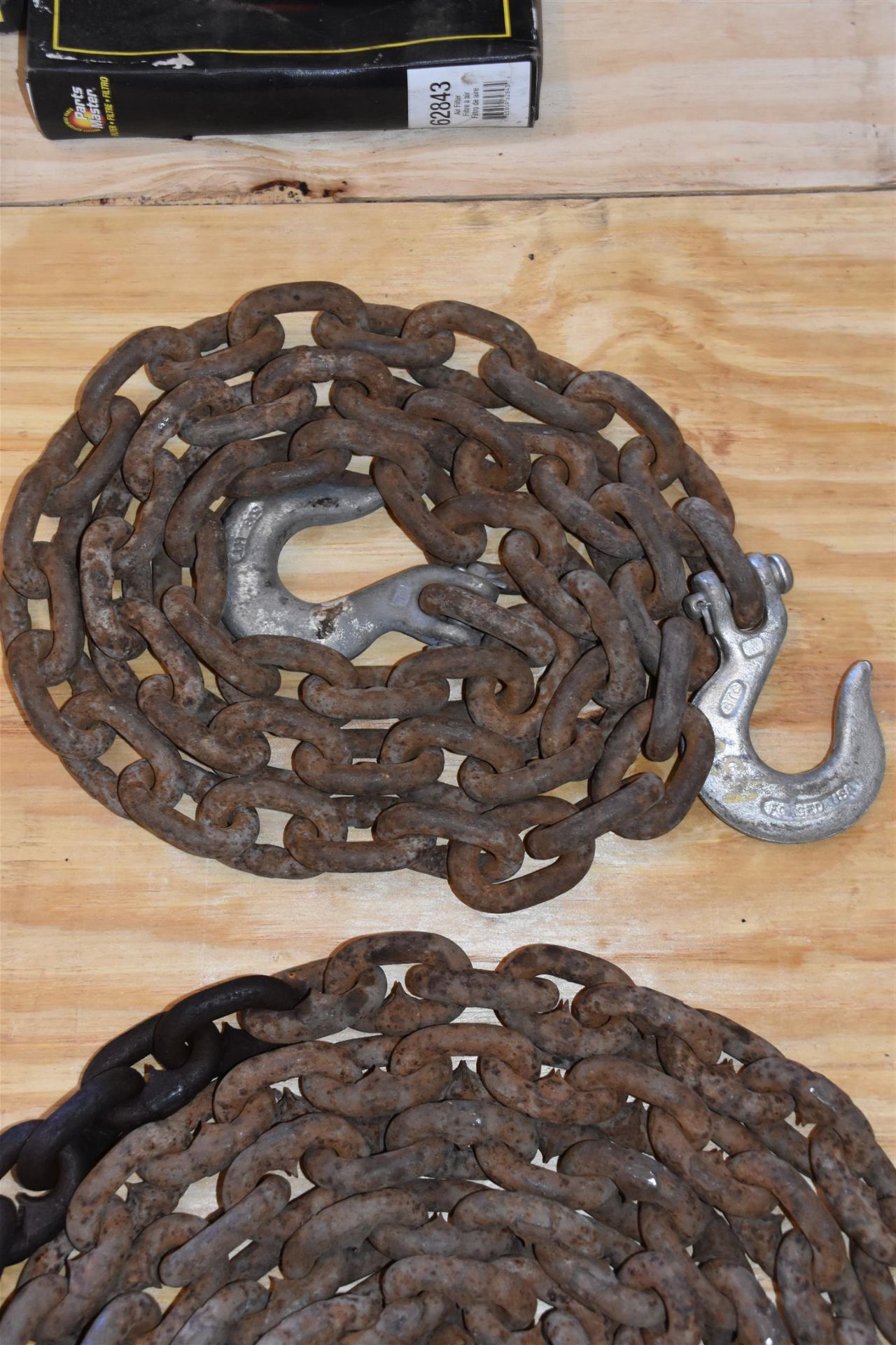 Heavy Duty Chains and Hooks (3) - Image 4 of 8