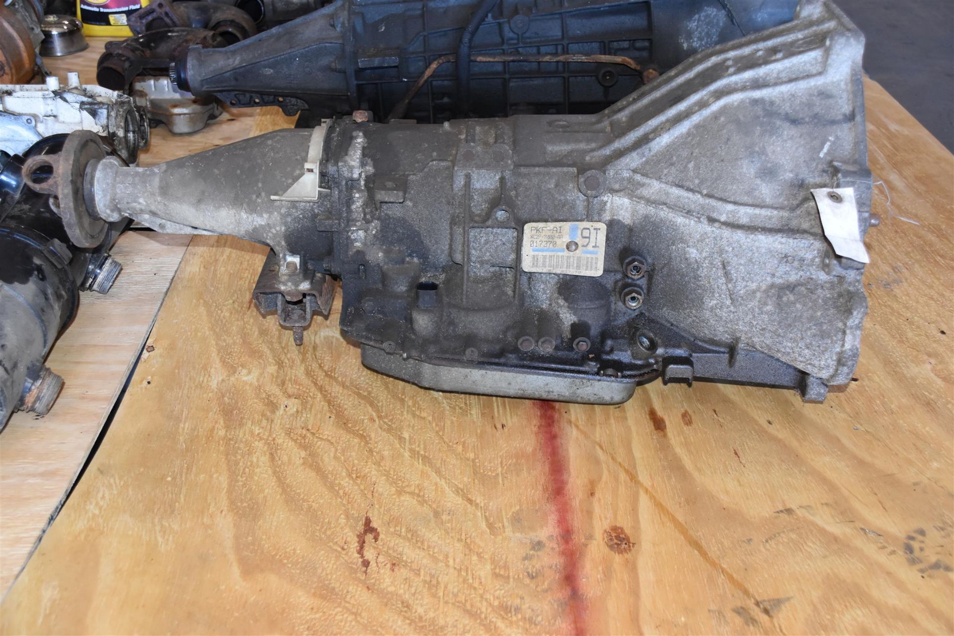 Ford 4.2 Auto Transmission- (LOADING FEE - $25) - Image 2 of 9