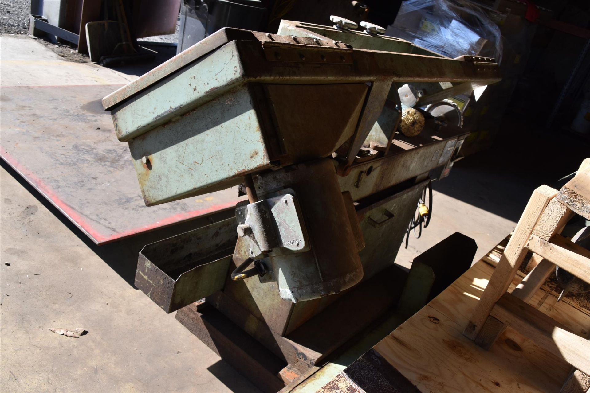 W.F. Wells Horizontal Bandsaw- (LOADING FEE - $25) - Image 10 of 13