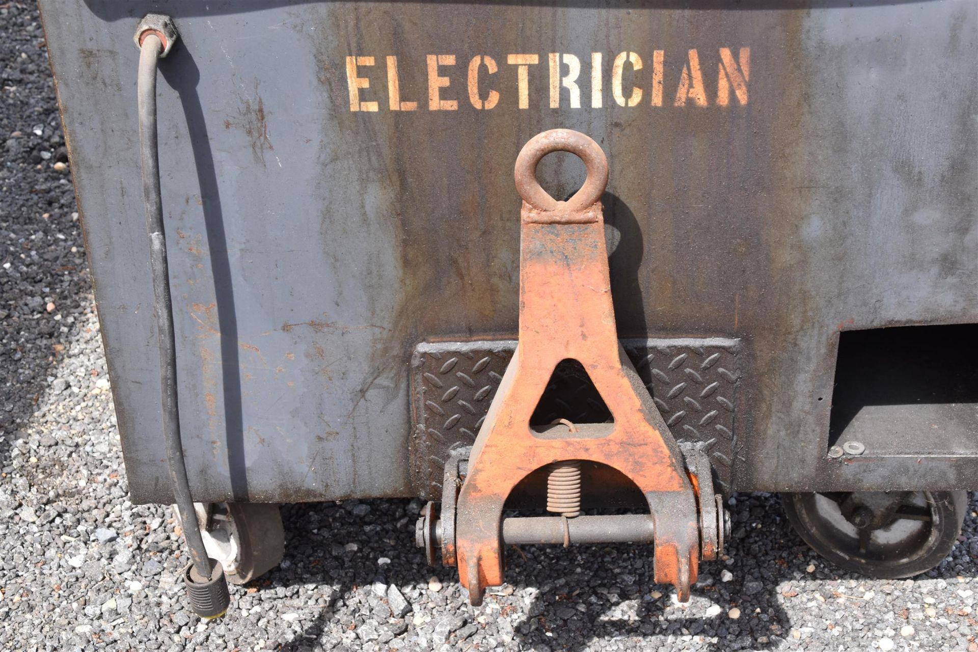 Metal Electrician Tool Cart - (LOADING FEE - $25) - Image 7 of 9