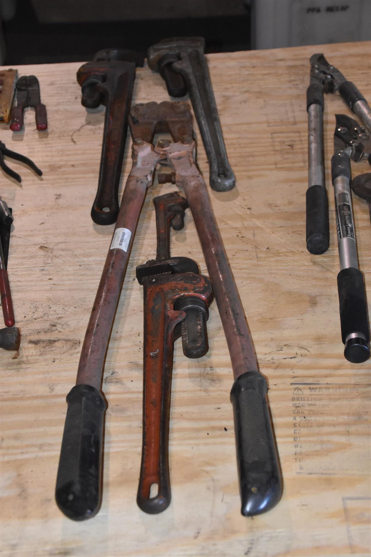 Bolt Cutters and Pipe Wrenches - Image 5 of 5