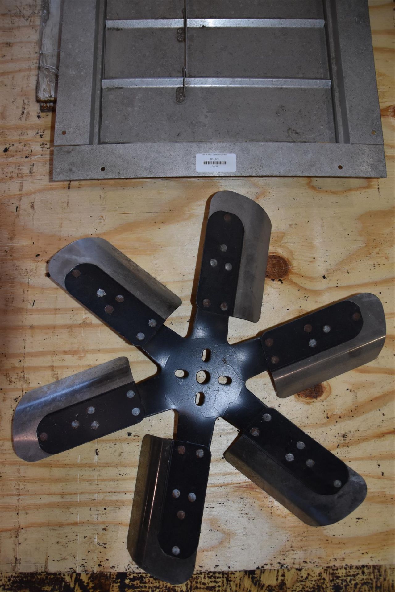 Fan Blade, Vent and Covers - Image 2 of 11