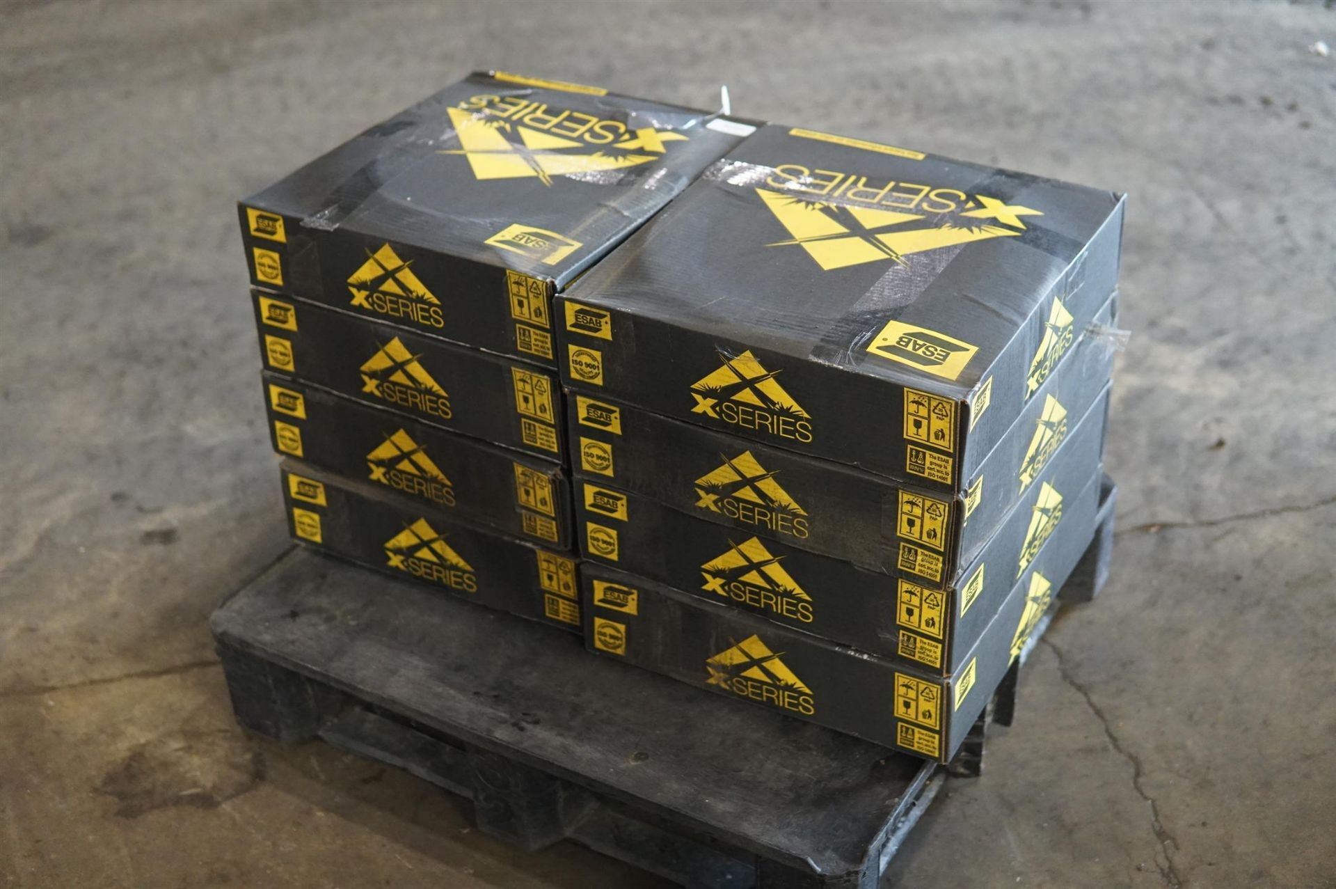 ESAB Dual Shield 810X-Ni1 1/16 Welding Wire (8)- (LOADING FEE - $25) - Image 2 of 4