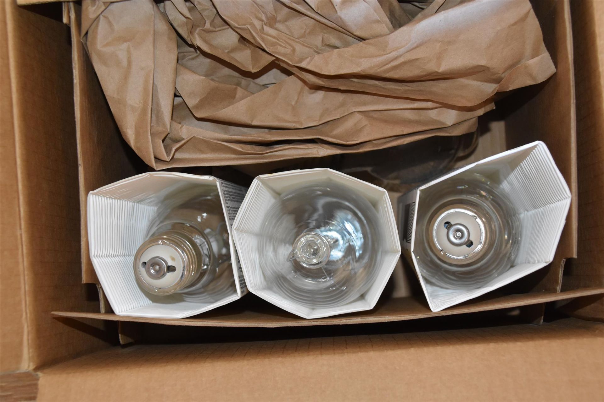 Cases of Assorted Metal Halide Bulbs (3) - Image 4 of 5