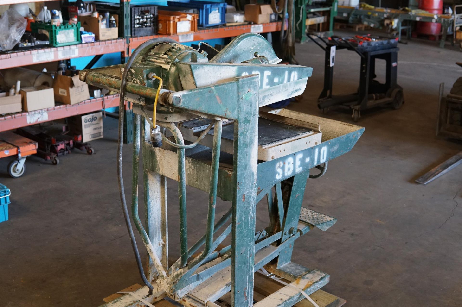 Clipper Tile Saw- (LOADING FEE - $25) - Bild 2 aus 9