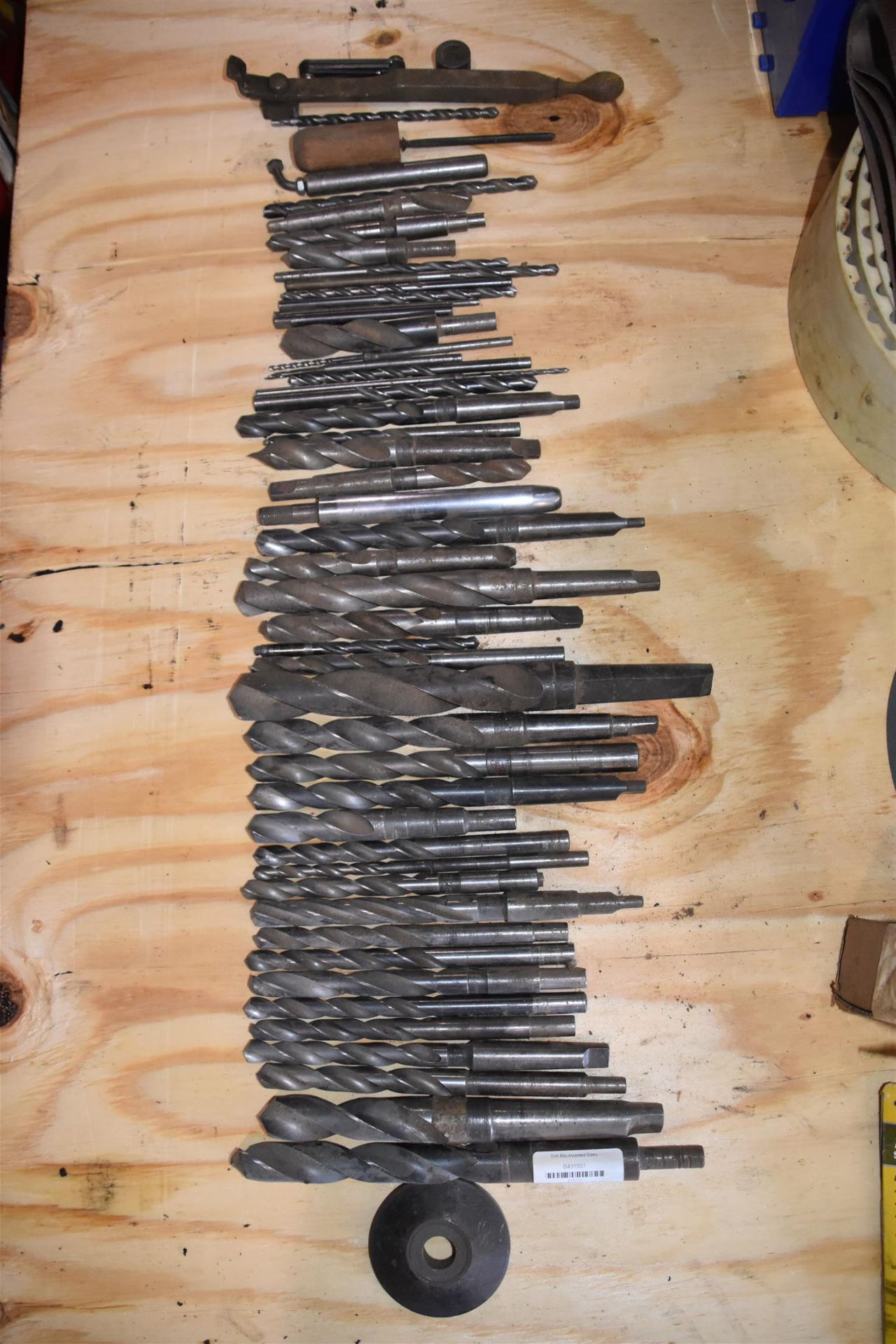 Drill Bits Assorted Sizes - Image 3 of 5