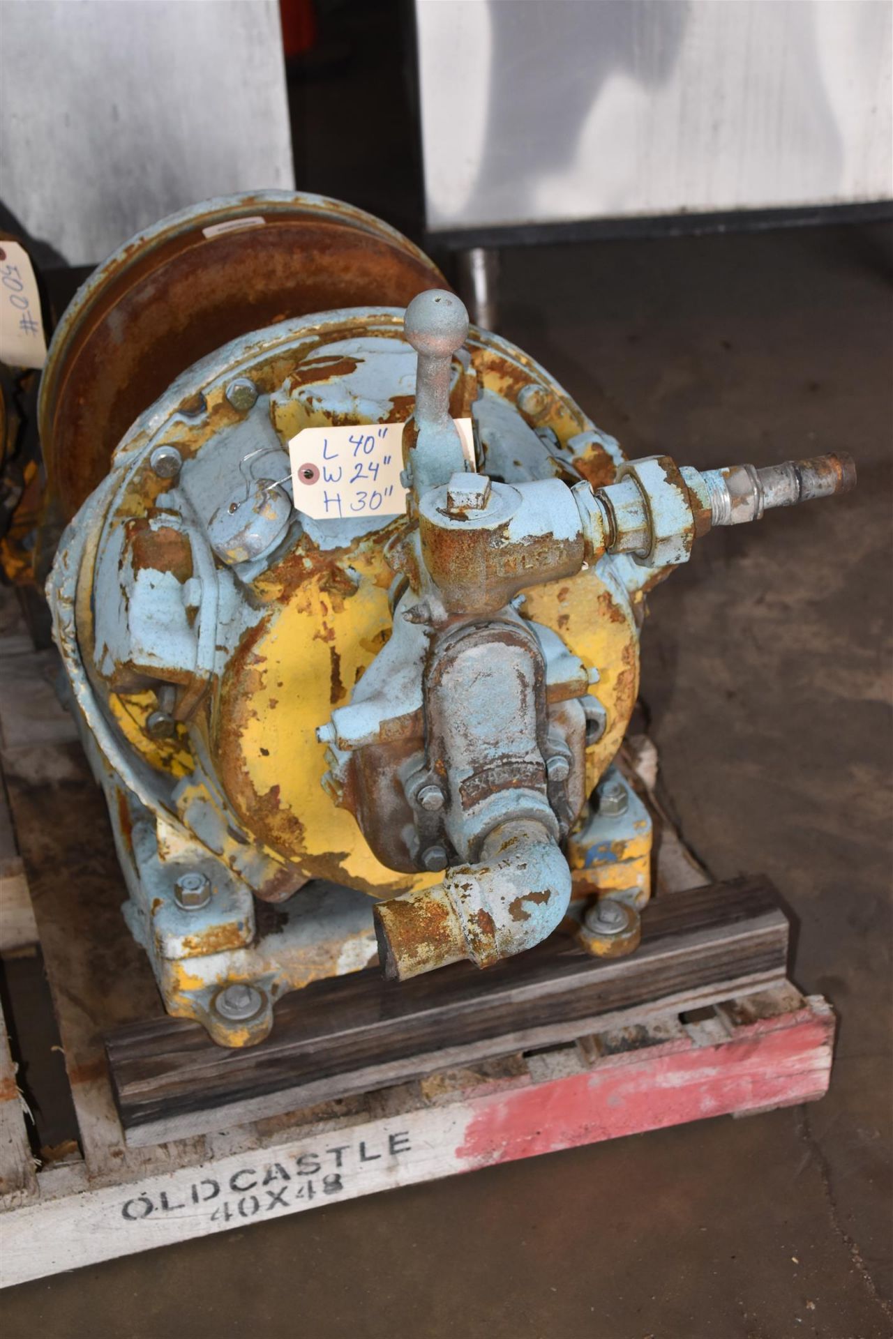 Ingresoll Rand Pneumatic Winch- (LOADING FEE - $25)