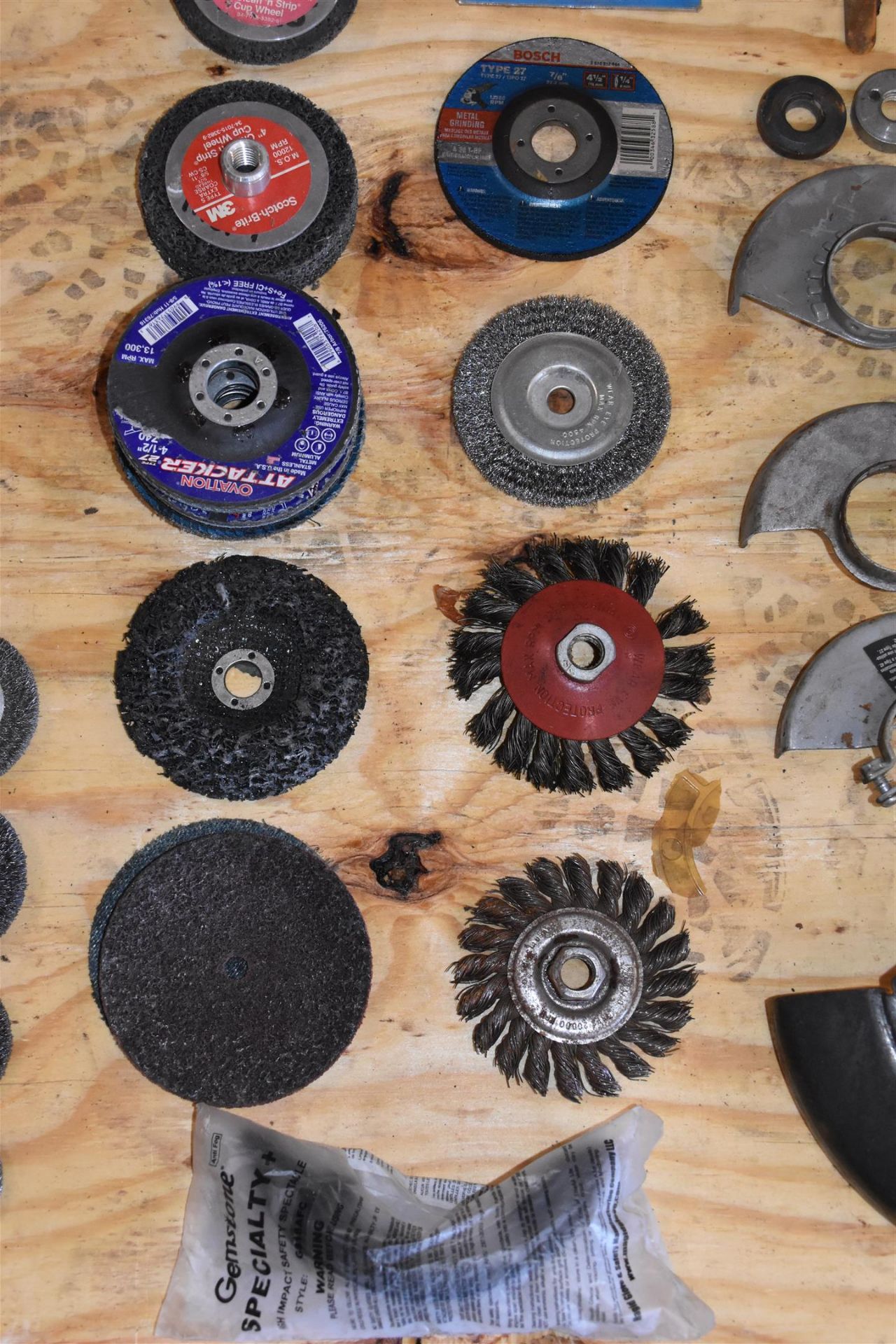 Grinding, Cutting, Sanding Wheels and Tools - Image 5 of 13