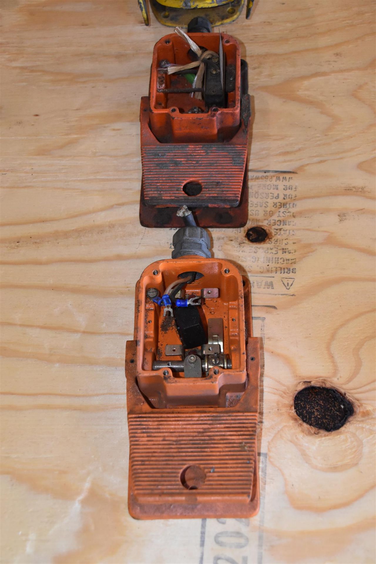 Foot Pedal Switches (4) - Image 3 of 9