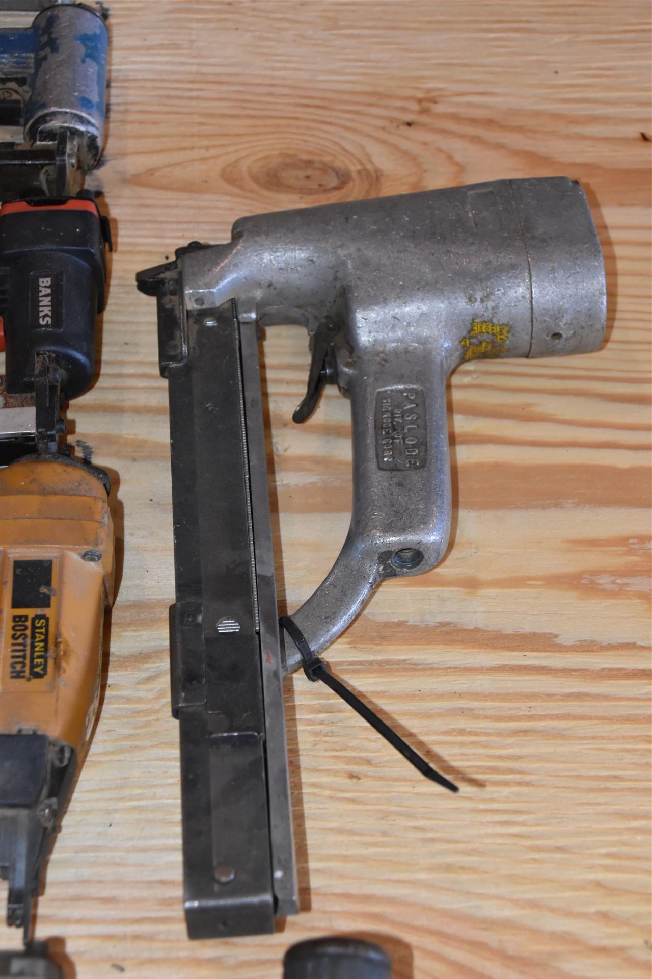 Pneumatic Nailers and Tools - Image 5 of 11
