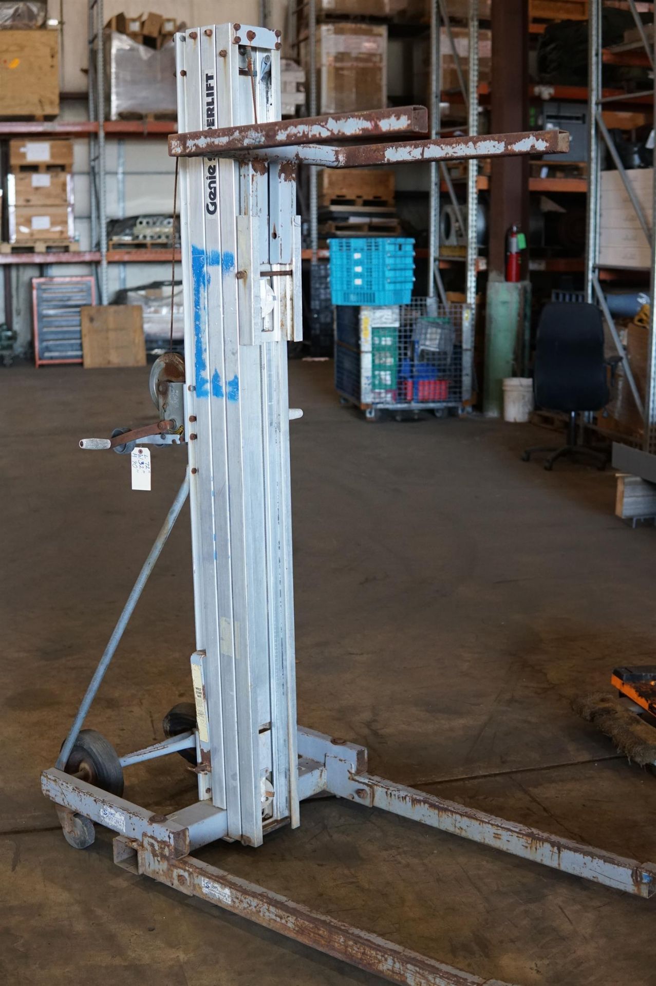 Genie Superlift SL-18, 18 FT. LIFT HEIGHT, 650 LBS CAPACITY-- (LOADING FEE - $25)