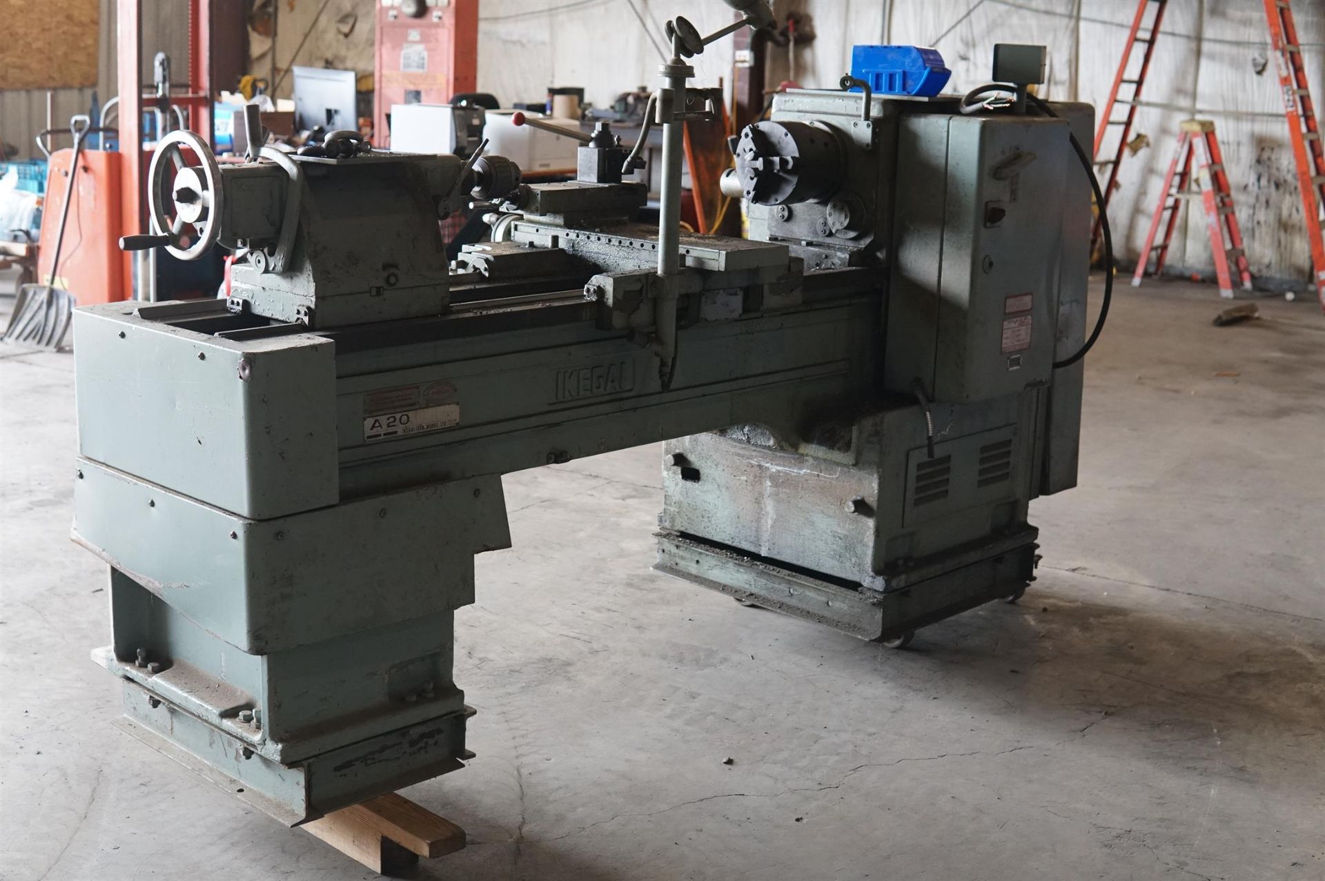 IKEGAL A-20 Ind Lathe- (LOADING FEE - $50) - Image 3 of 18
