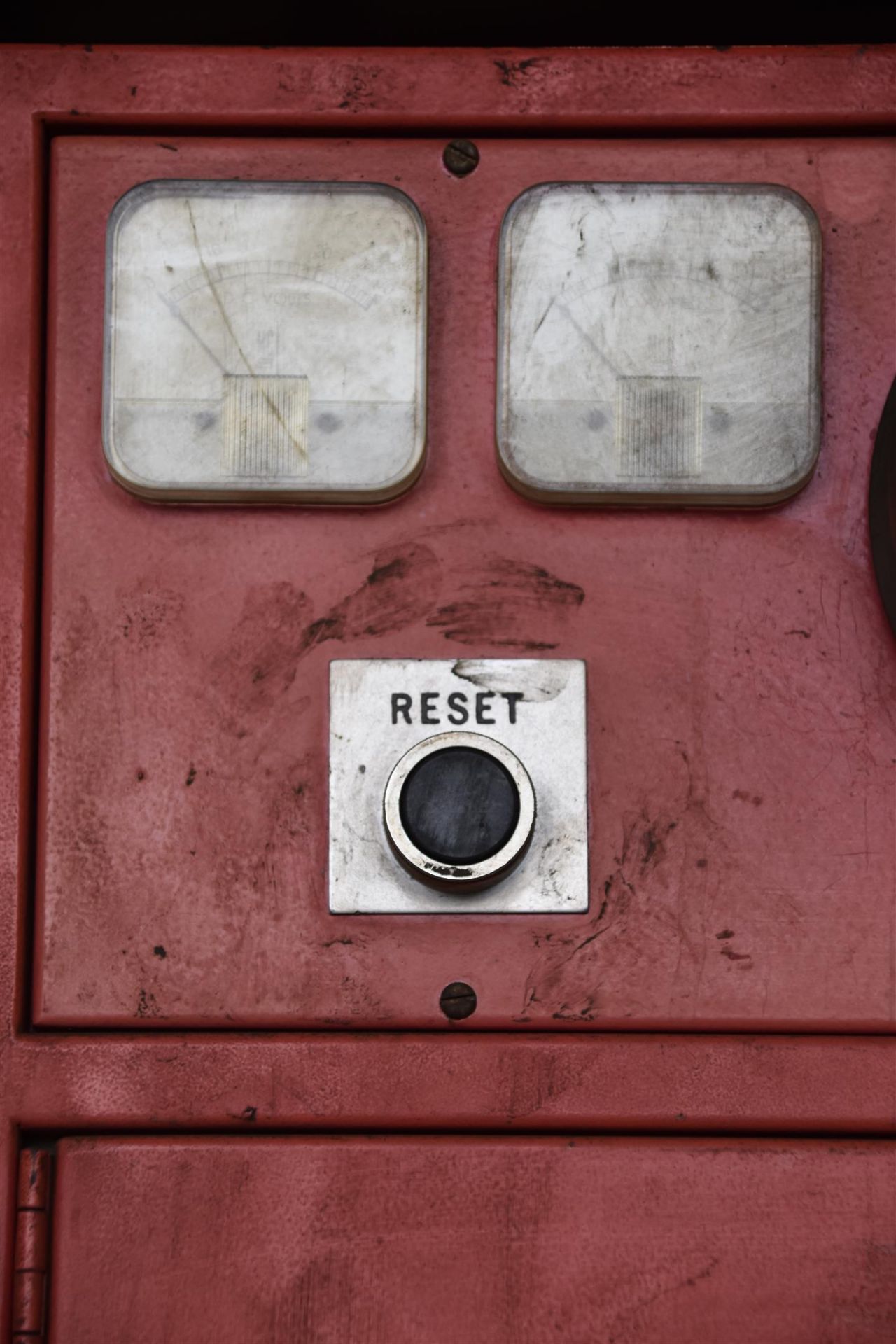 Master Fire Pump Controller Cabinet- (LOADING FEE - $25) - Image 3 of 9