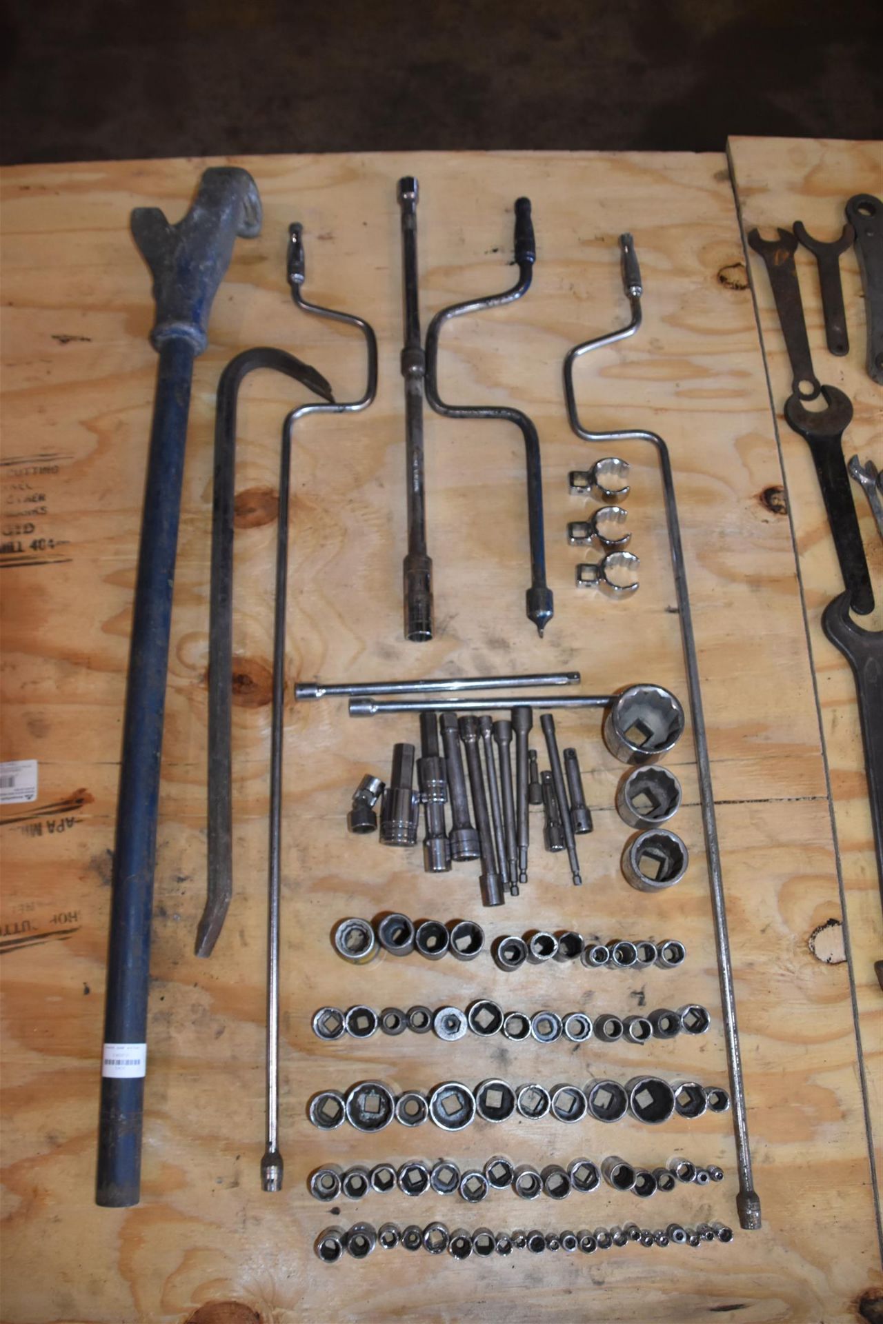 Assorted Sockets and Tools - Image 2 of 7