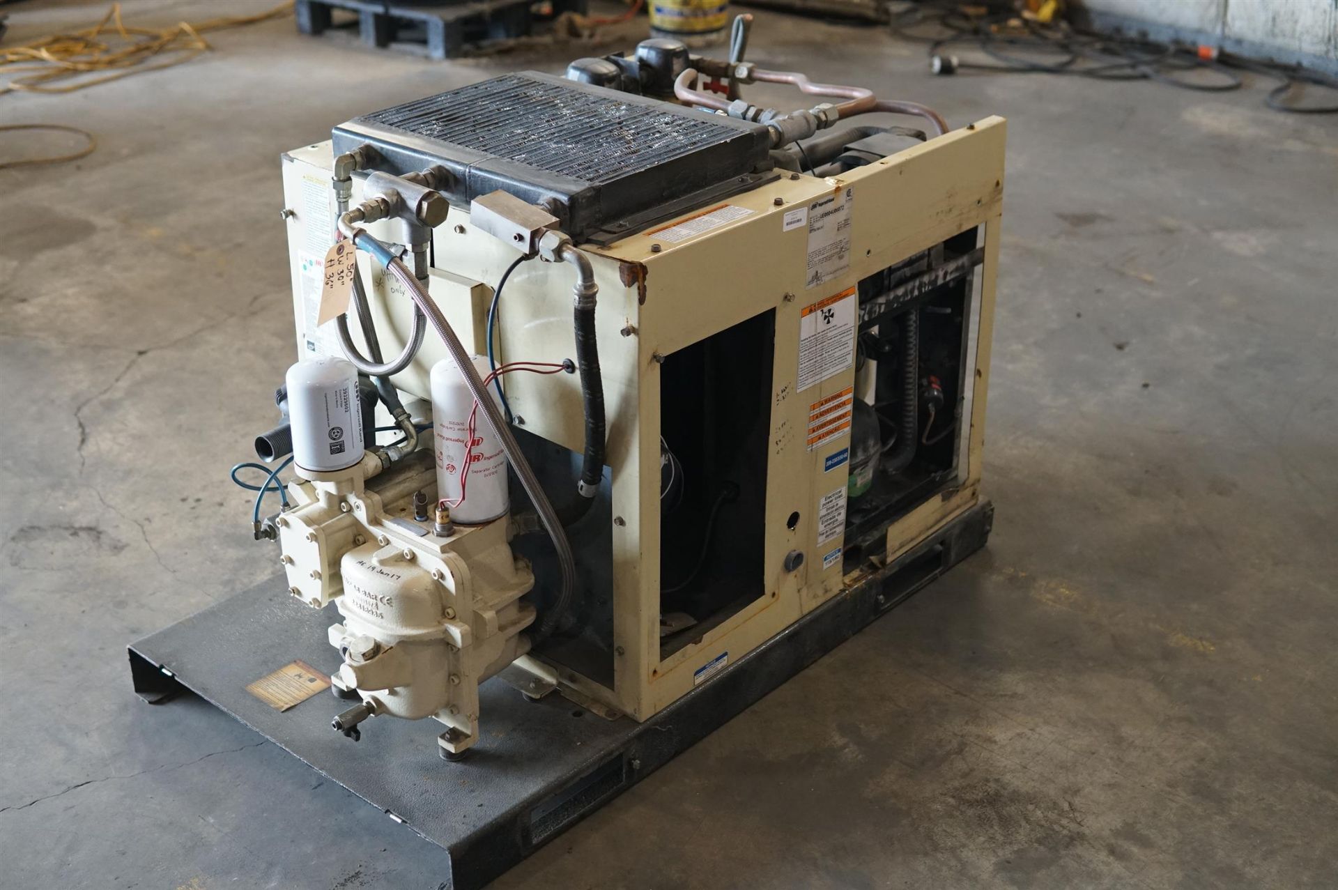 Ingersoll Rand UNI-7TAS-130-L Air Compressor- (LOADING FEE - $50) - Image 4 of 7