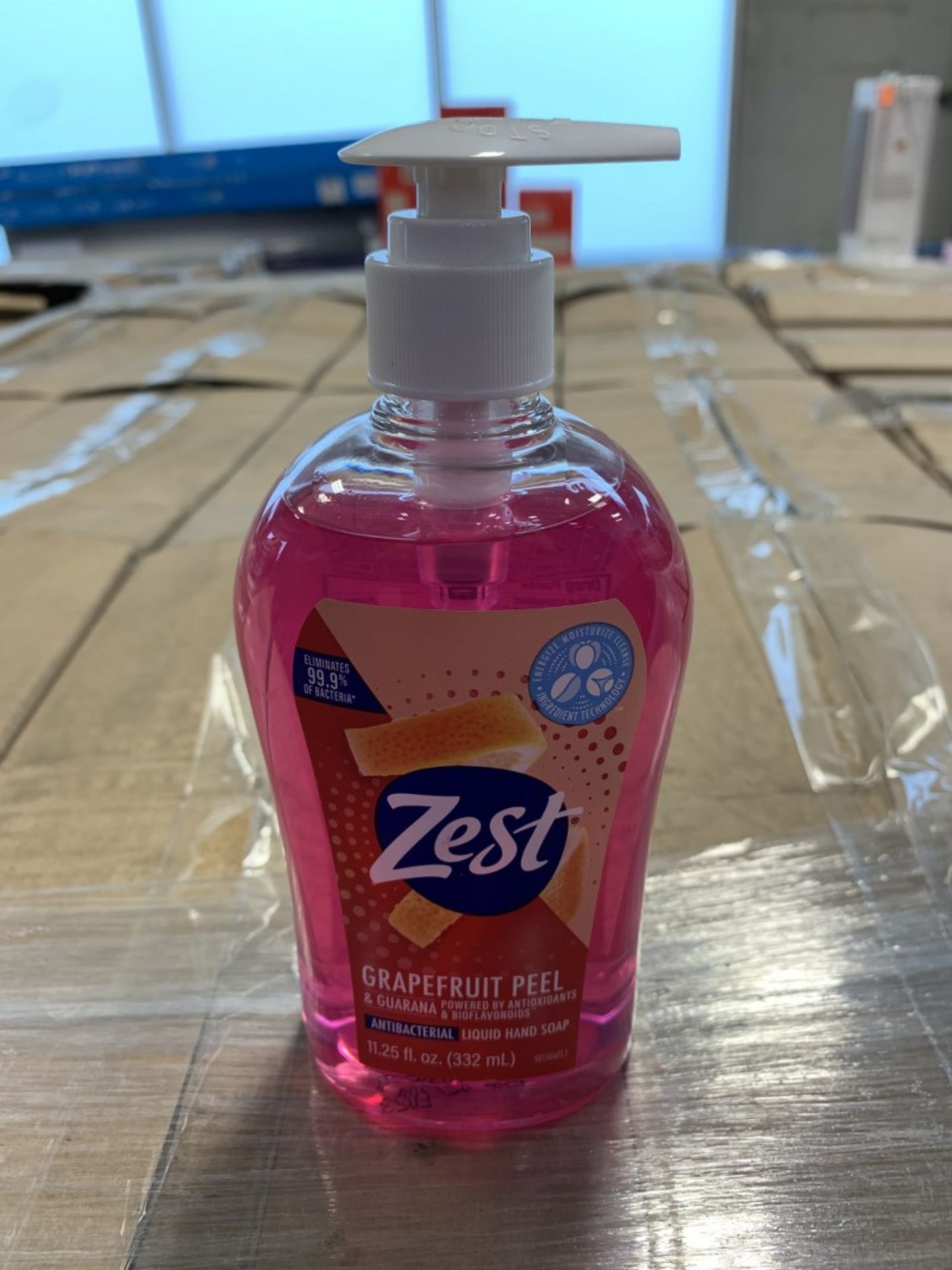 Zest - Grapefruit Peel Antibacterial Hand Soap 332Ml - 12/Box -154 Boxes - Image 2 of 3