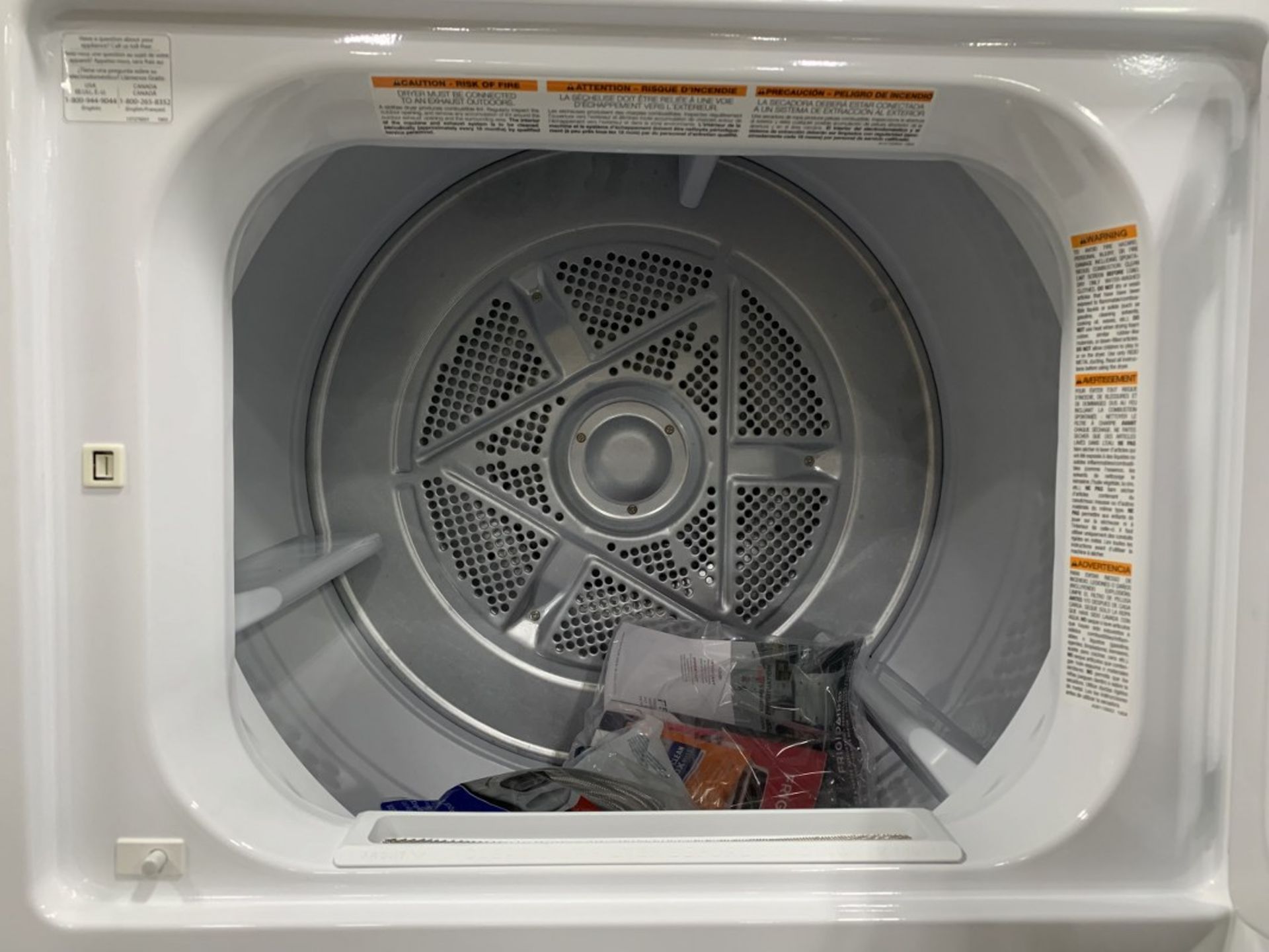 Frigidaire - 27 inch Width Washer & Dryer Set, Contains Agitator, White colour Washer: 10 Wash - Image 3 of 7