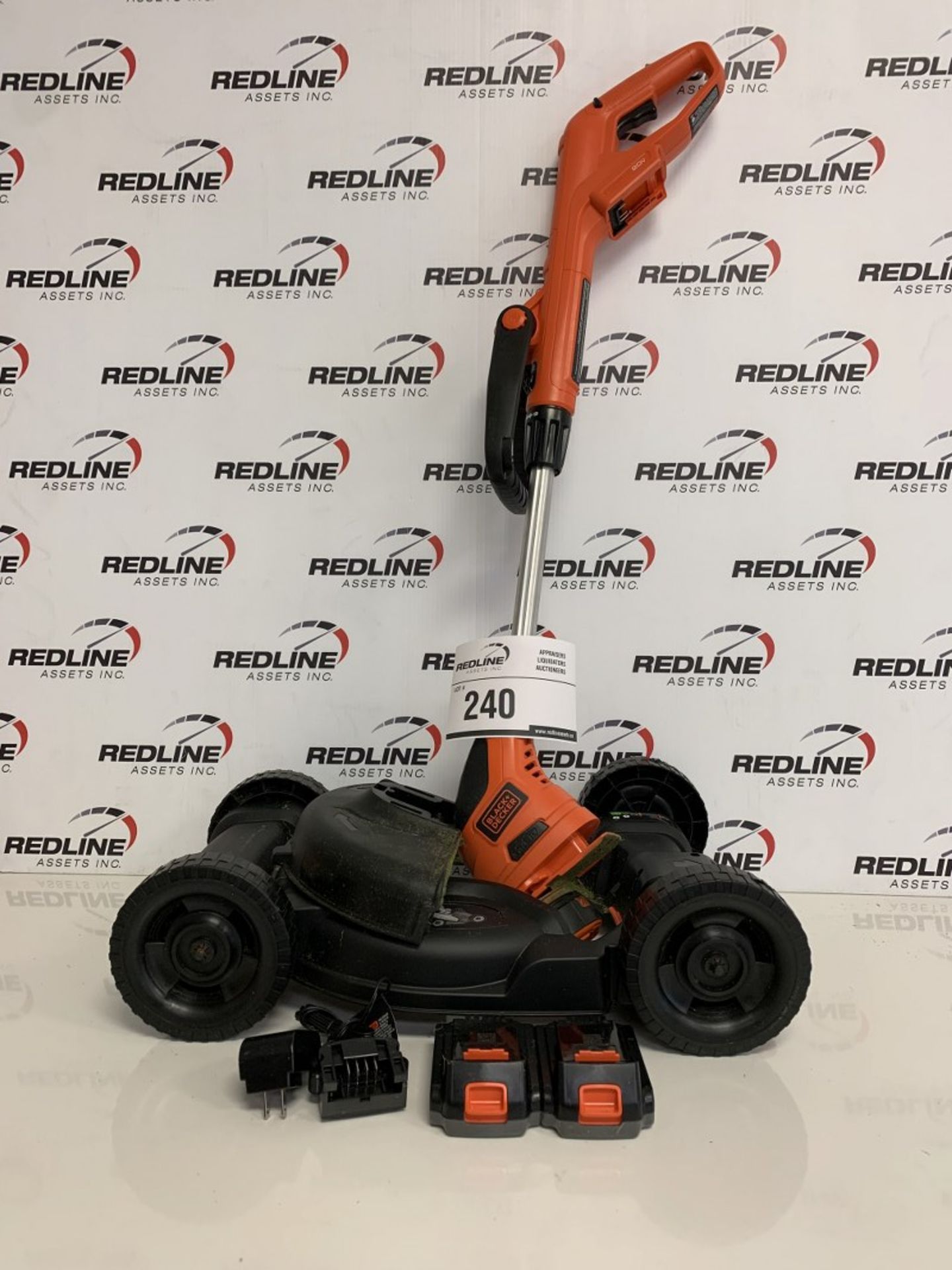 Black And Decker - 20V 3 In 1 - 12 Inch Compact Mower - Image 2 of 2