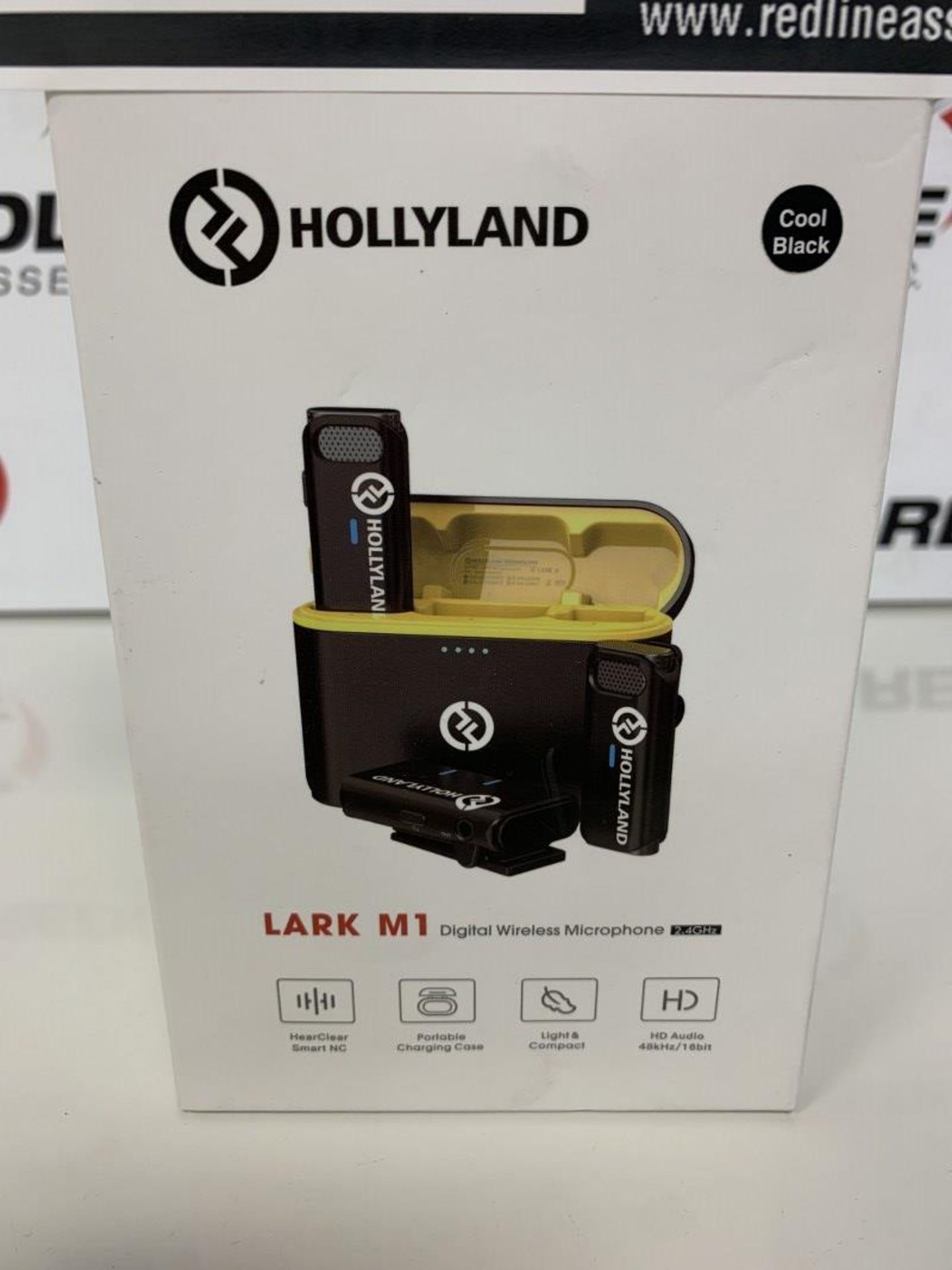Hollyland - Lark M1 - Digital Wireless Microphone - Image 2 of 2