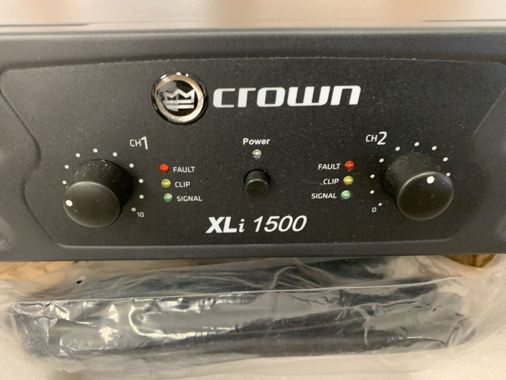Crown - Xli1500 - Professional Audio Amplifier - Image 2 of 5