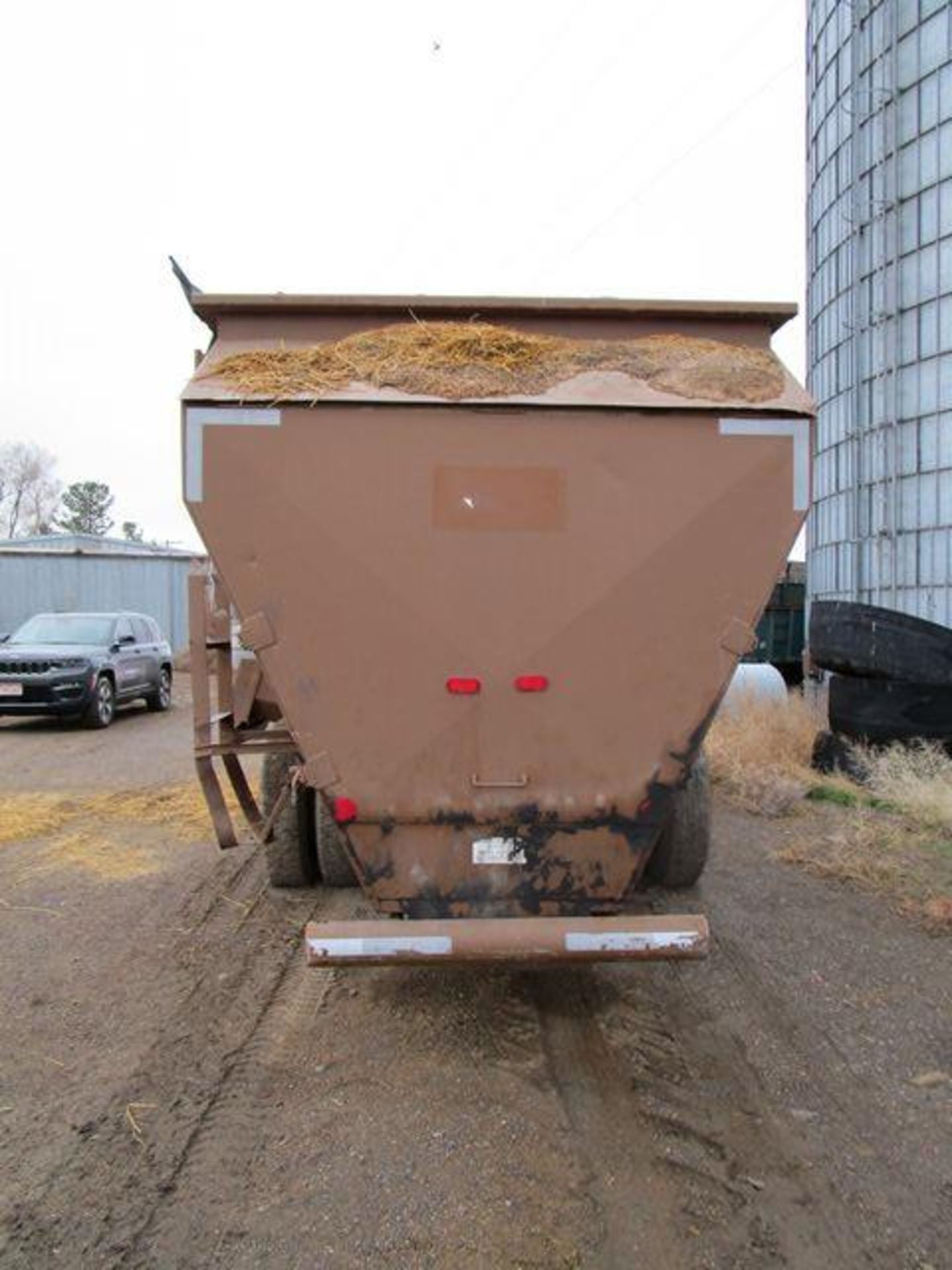 KIRBY FEED WAGON MDL. 605-4 24 16 - Image 7 of 10