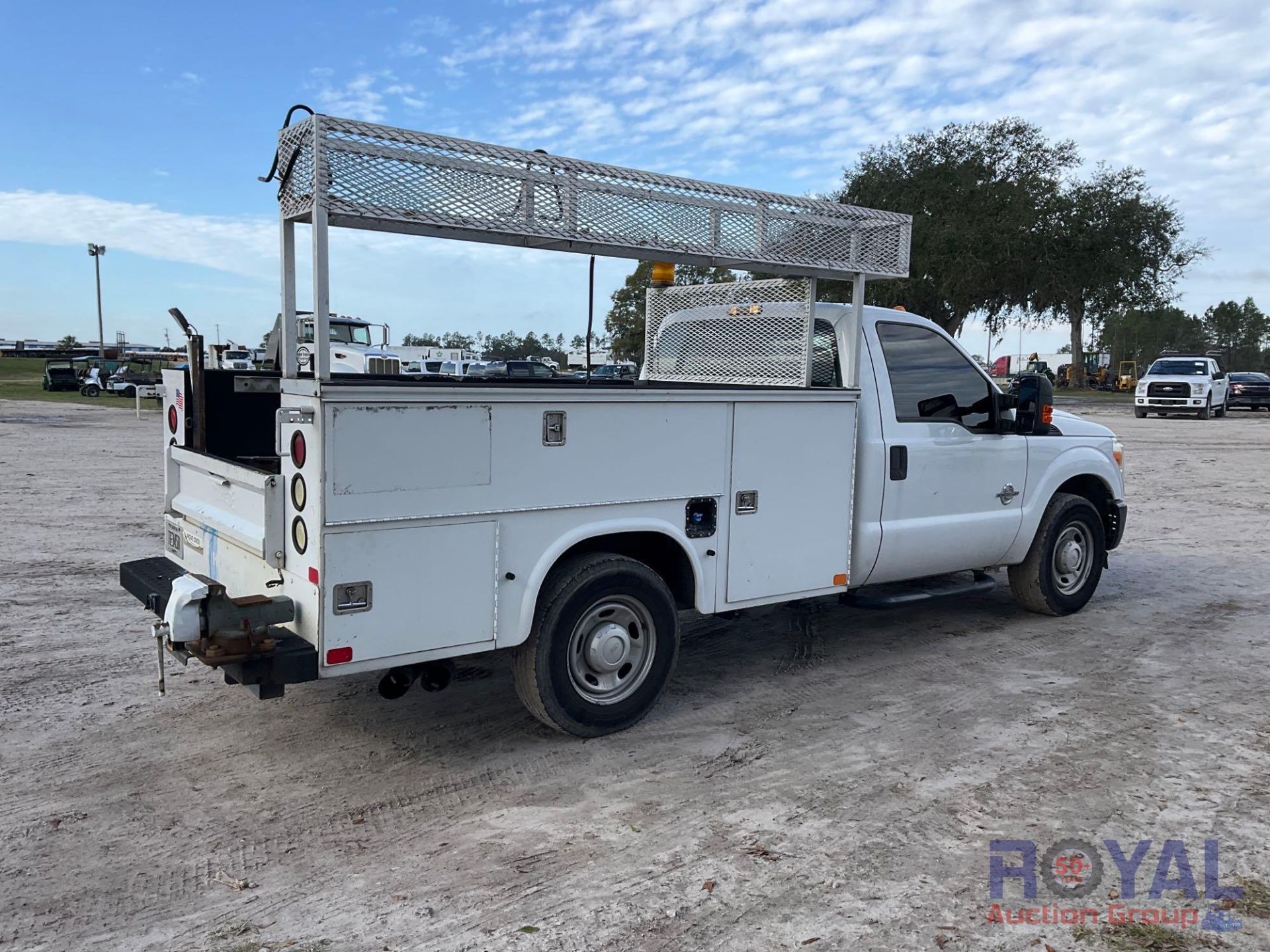 2015 Ford F350 Service Truck - Image 3 of 25