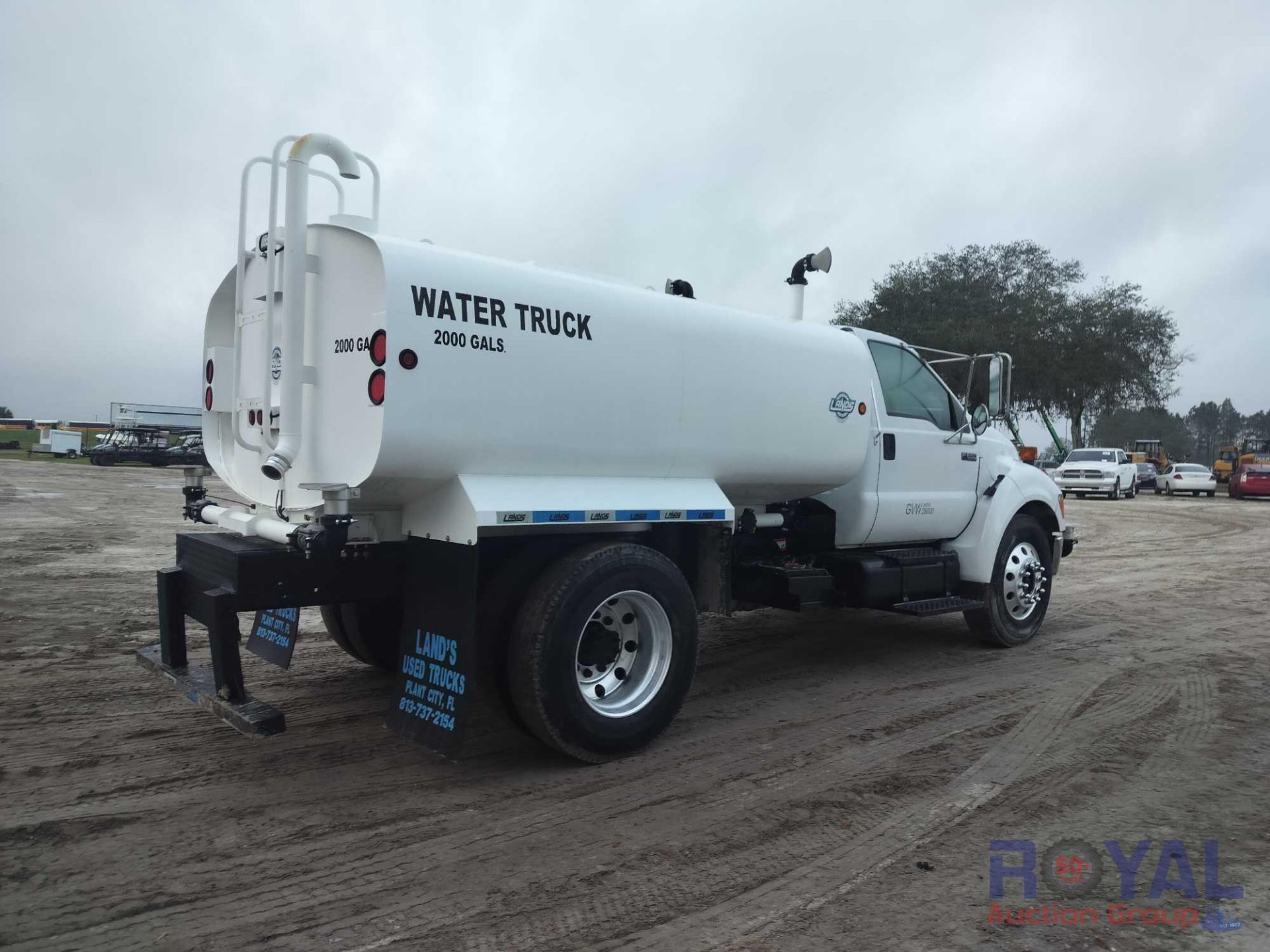 2010 Ford F-650 2,000 Gallon Water Truck - Image 3 of 32