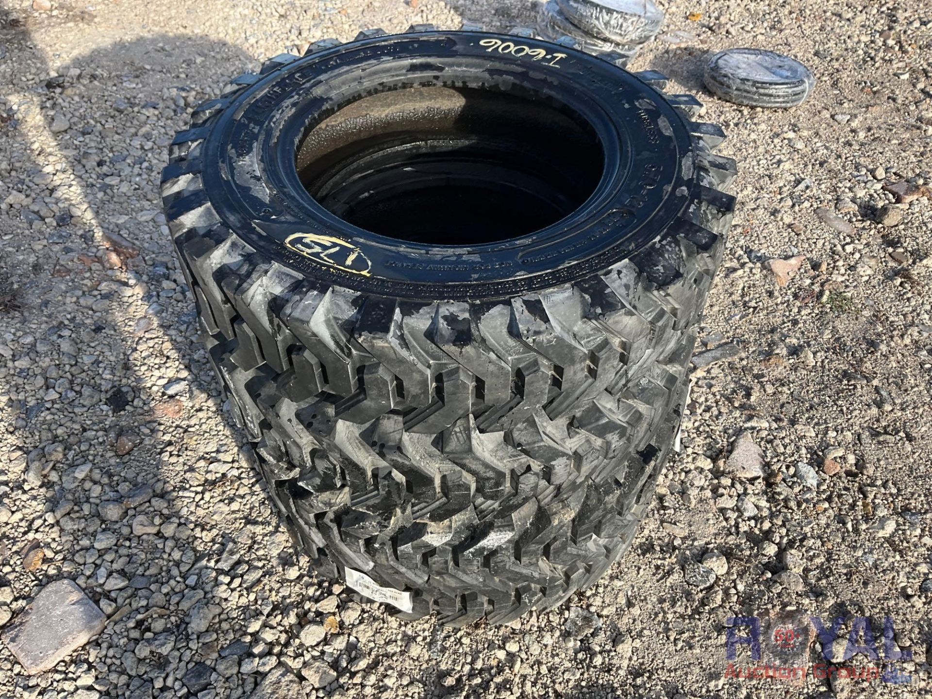 Earthforce Tubeless Tires 5.70-12 - Image 2 of 5