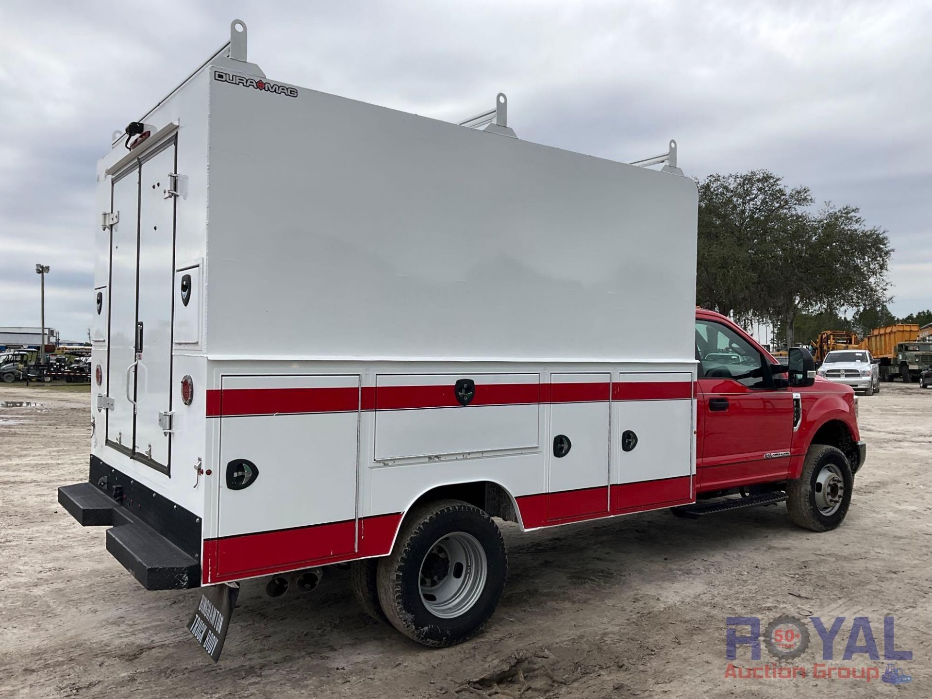 2019 Ford F350 4x4 Service Truck - Image 3 of 30