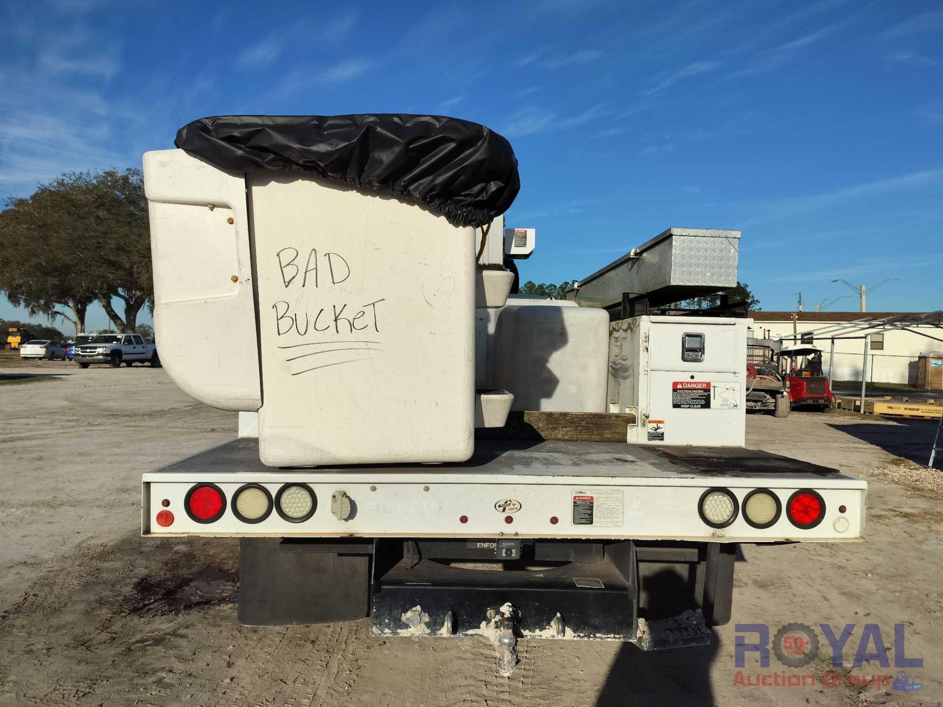 2014 Ram 5500 Altec AT37G Bucket Truck - Image 36 of 39